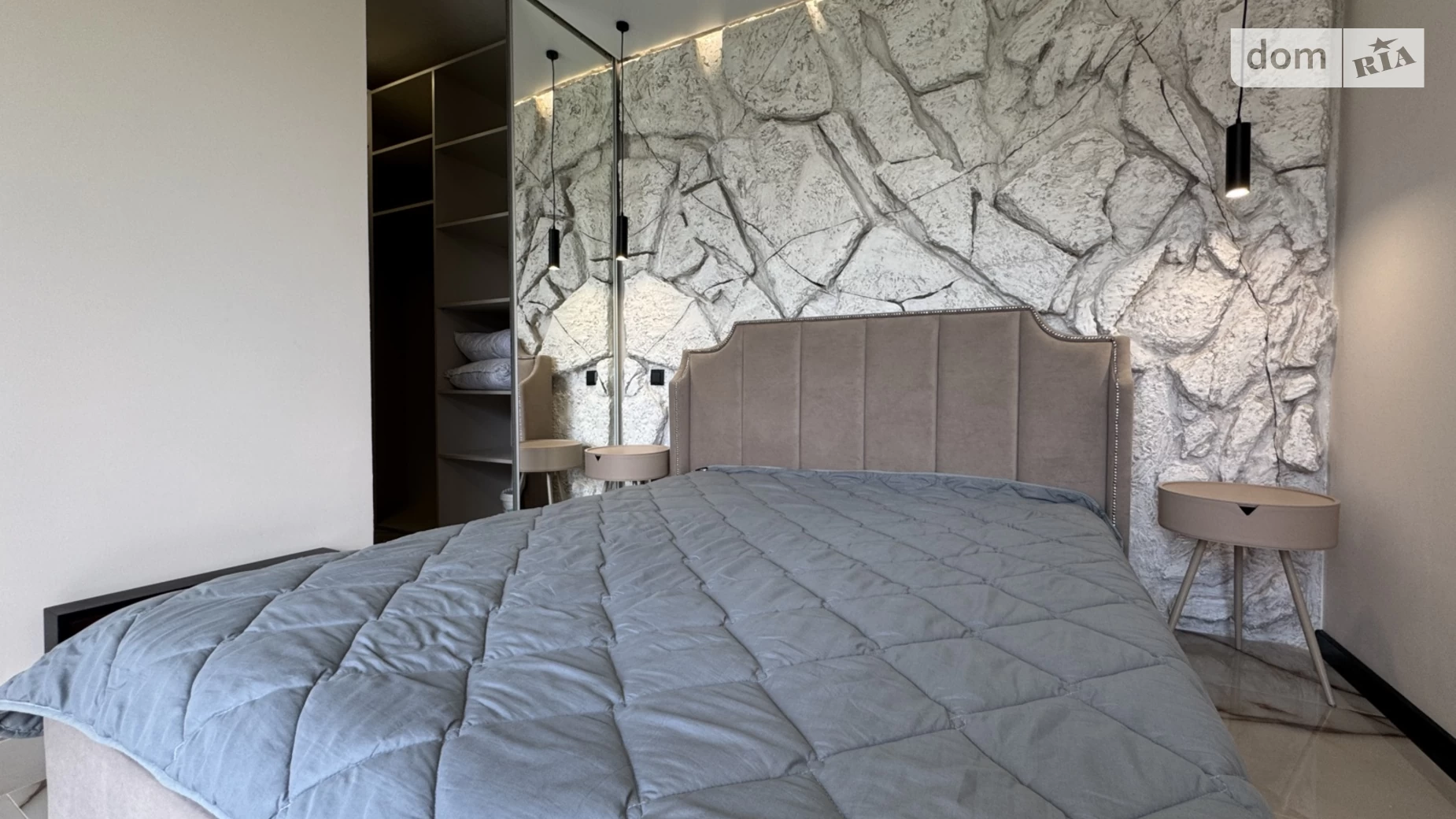 Продается 2-комнатная квартира 67.5 кв. м в Ивано-Франковске, ул. Княгинин, 44 - фото 3