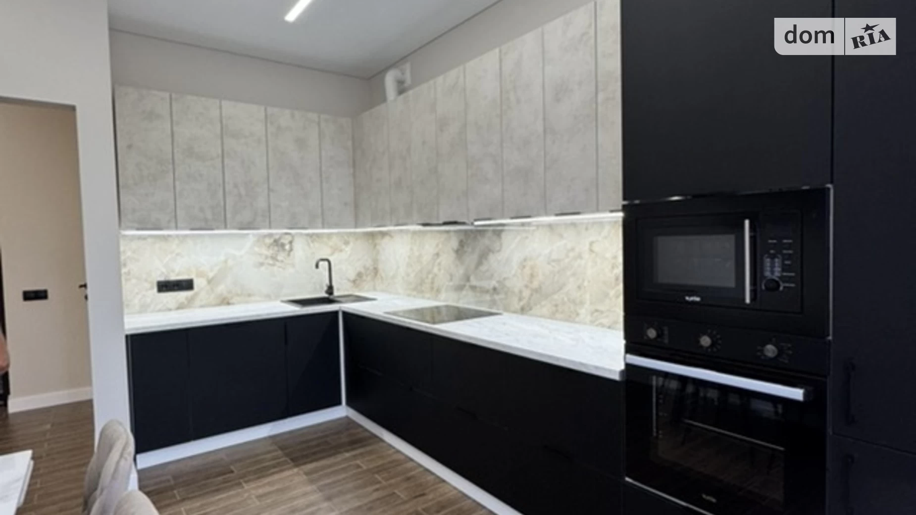 Продается 2-комнатная квартира 60 кв. м в Ужгороде, ул. Собранецкая - фото 3