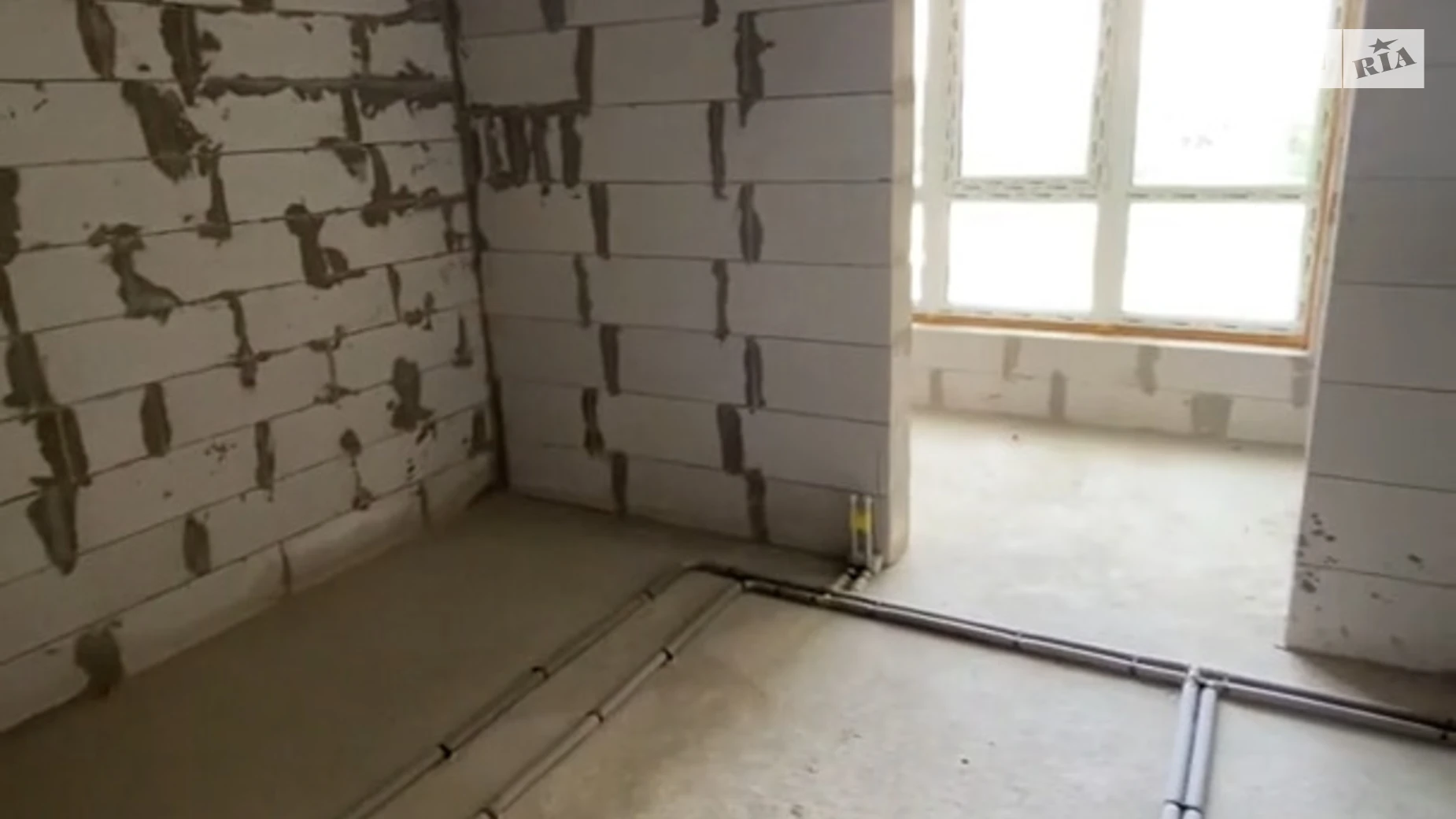 Продается 2-комнатная квартира 65 кв. м в Гостомеле, ул. Свято-Покровская(Ленина), 73 - фото 4