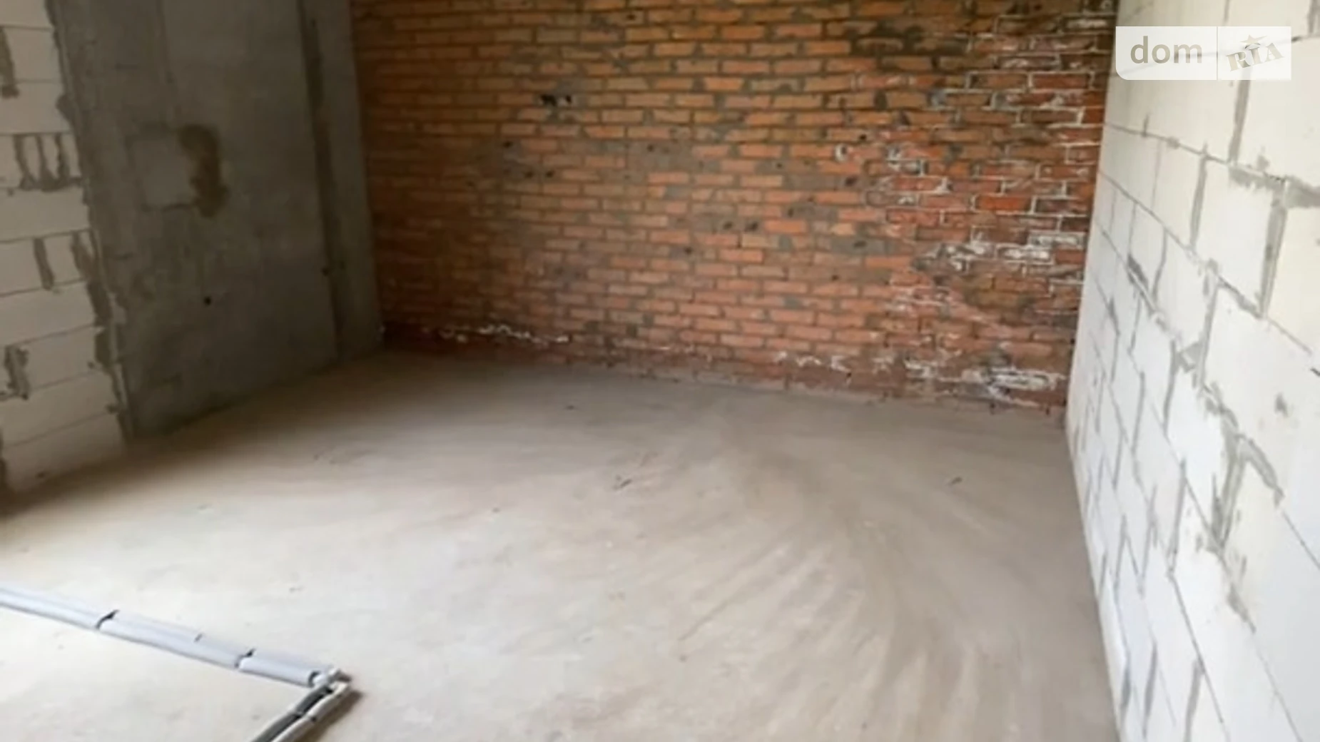 Продается 2-комнатная квартира 65 кв. м в Гостомеле, ул. Свято-Покровская(Ленина), 73 - фото 2