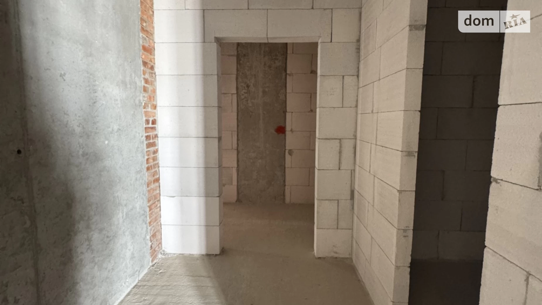 Продается 1-комнатная квартира 38 кв. м в Ивано-Франковске, ул. Химиков, 29 - фото 3