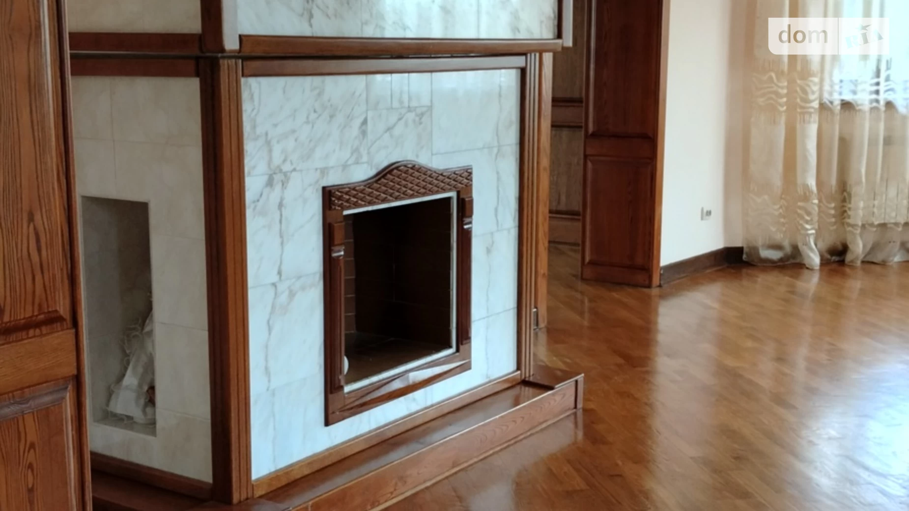 Продается дом на 3 этажа 350 кв. м с бассейном, цена: 260000 $ - фото 2