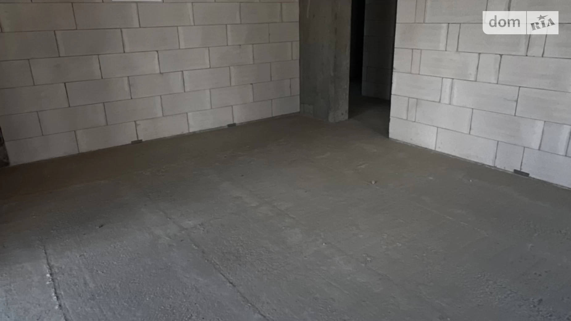 Продается 2-комнатная квартира 58 кв. м в Ивано-Франковске, ул. Химиков, 25 - фото 2