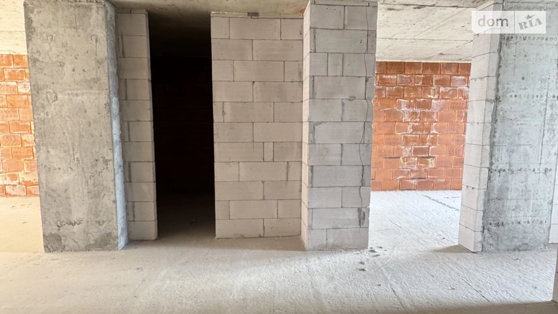 Продается 3-комнатная квартира 90 кв. м в Ивано-Франковске, ул. Химиков, 29 - фото 3