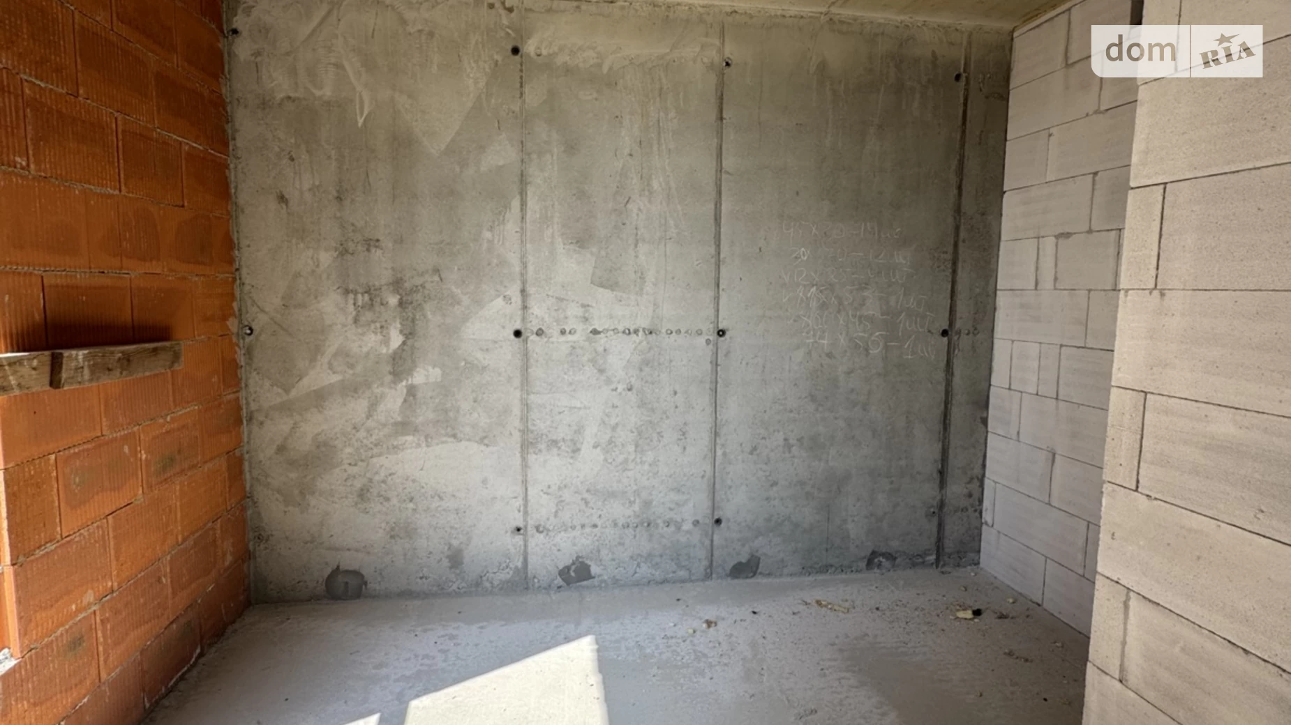 Продается 3-комнатная квартира 72 кв. м в Ивано-Франковске, ул. Химиков, 29 - фото 5