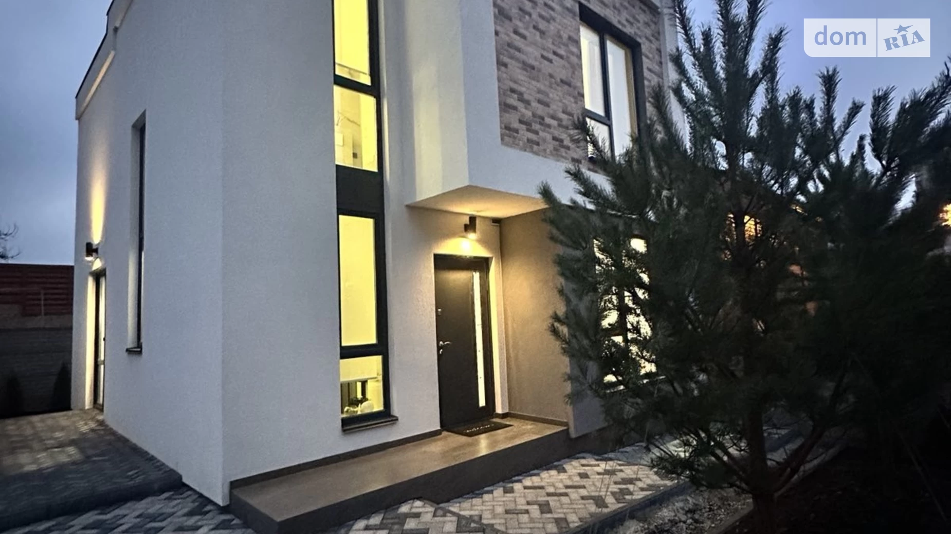 Продается дом на 2 этажа 100 кв. м с камином, цена: 185000 $ - фото 3