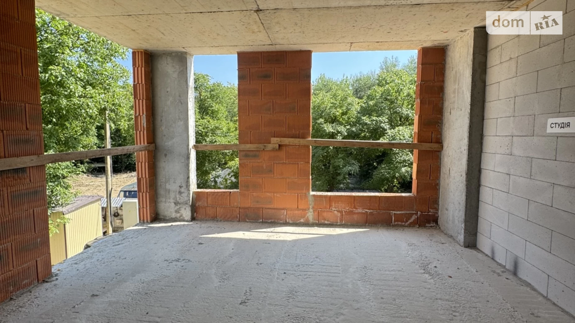 Продается 2-комнатная квартира 63 кв. м в Ивано-Франковске, ул. Химиков, 29 - фото 2