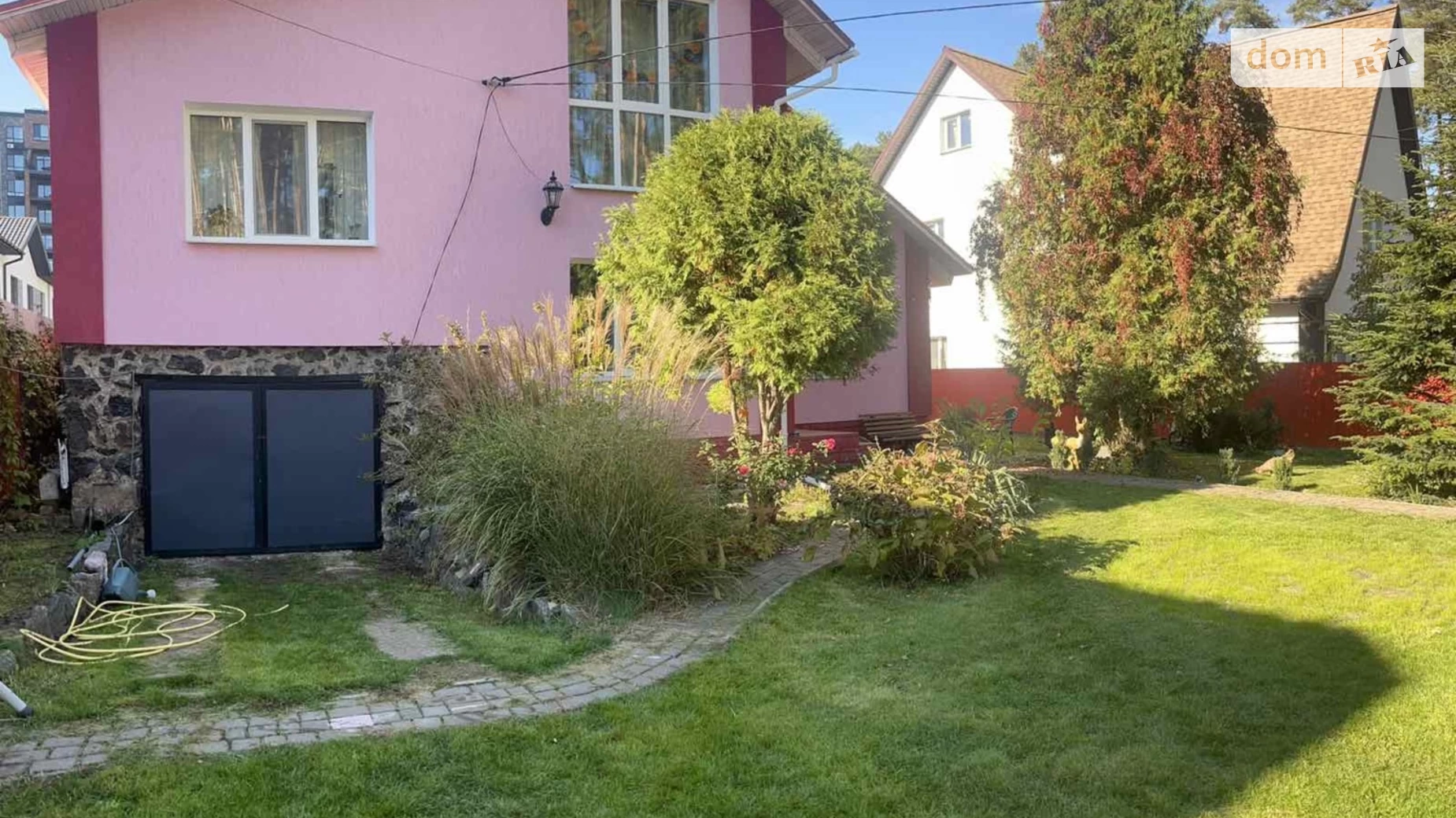 Продается дом на 3 этажа 189 кв. м с камином, цена: 210000 $ - фото 3