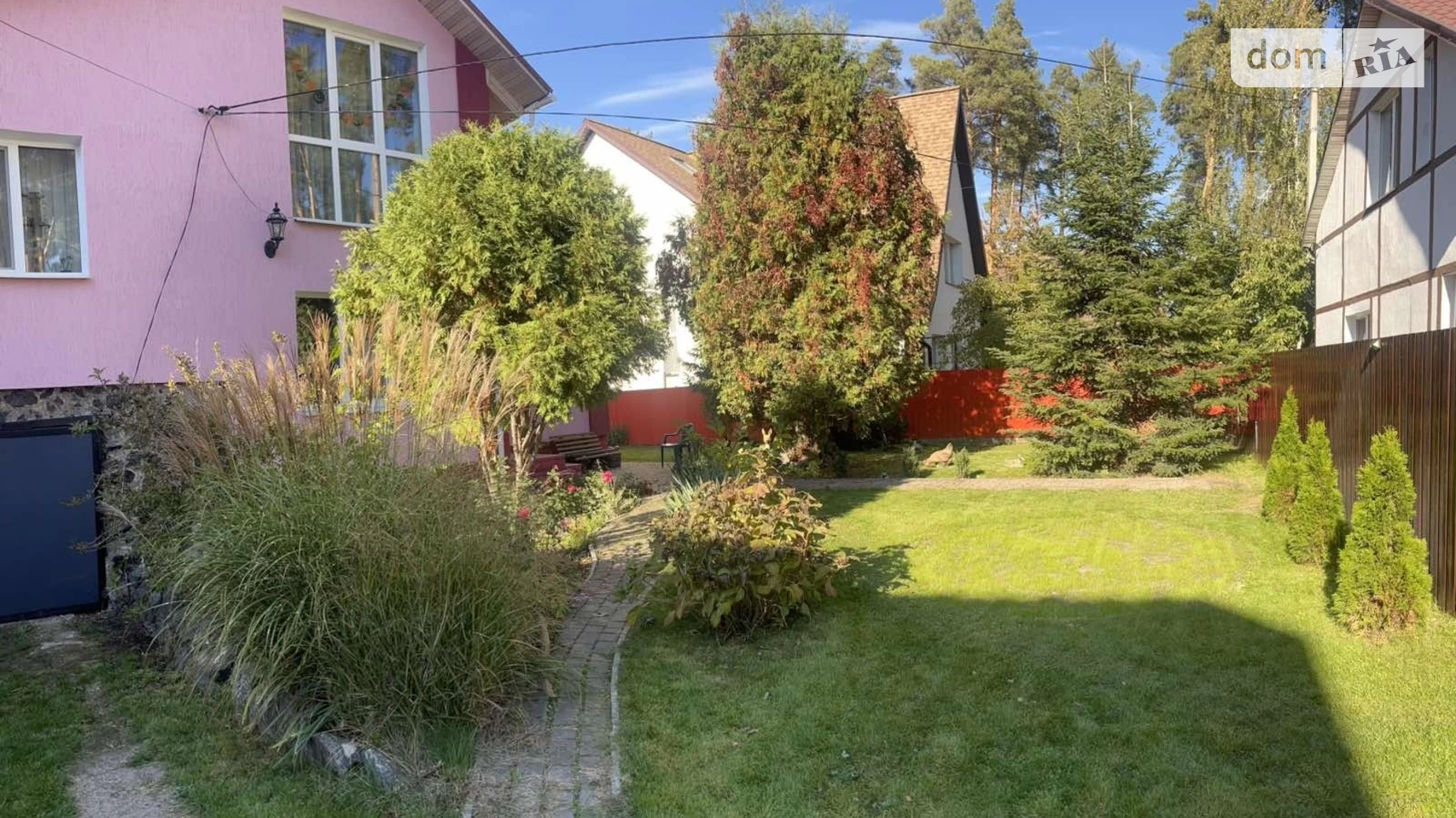 Продается дом на 3 этажа 189 кв. м с камином, цена: 210000 $ - фото 2