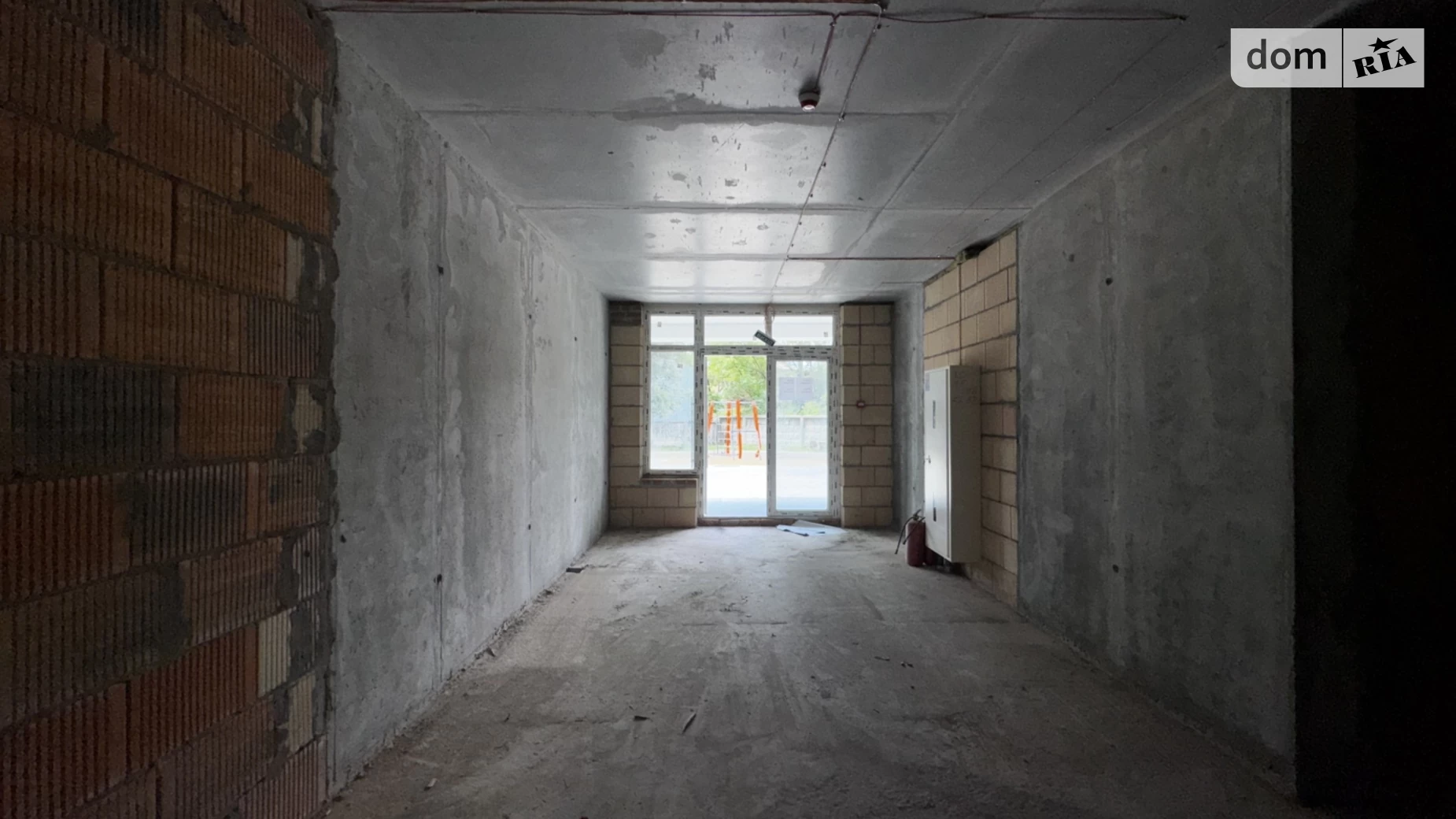 Сдается в аренду помещения свободного назначения 37 кв. м в 24-этажном здании, цена: 14000 грн - фото 2