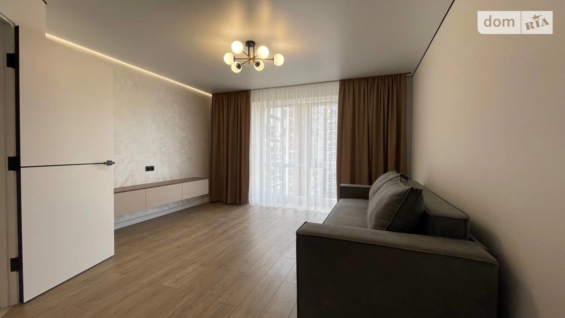 2-комнатная квартира 60 кв. м в Тернополе, ул. Черновецкая, 71 - фото 5