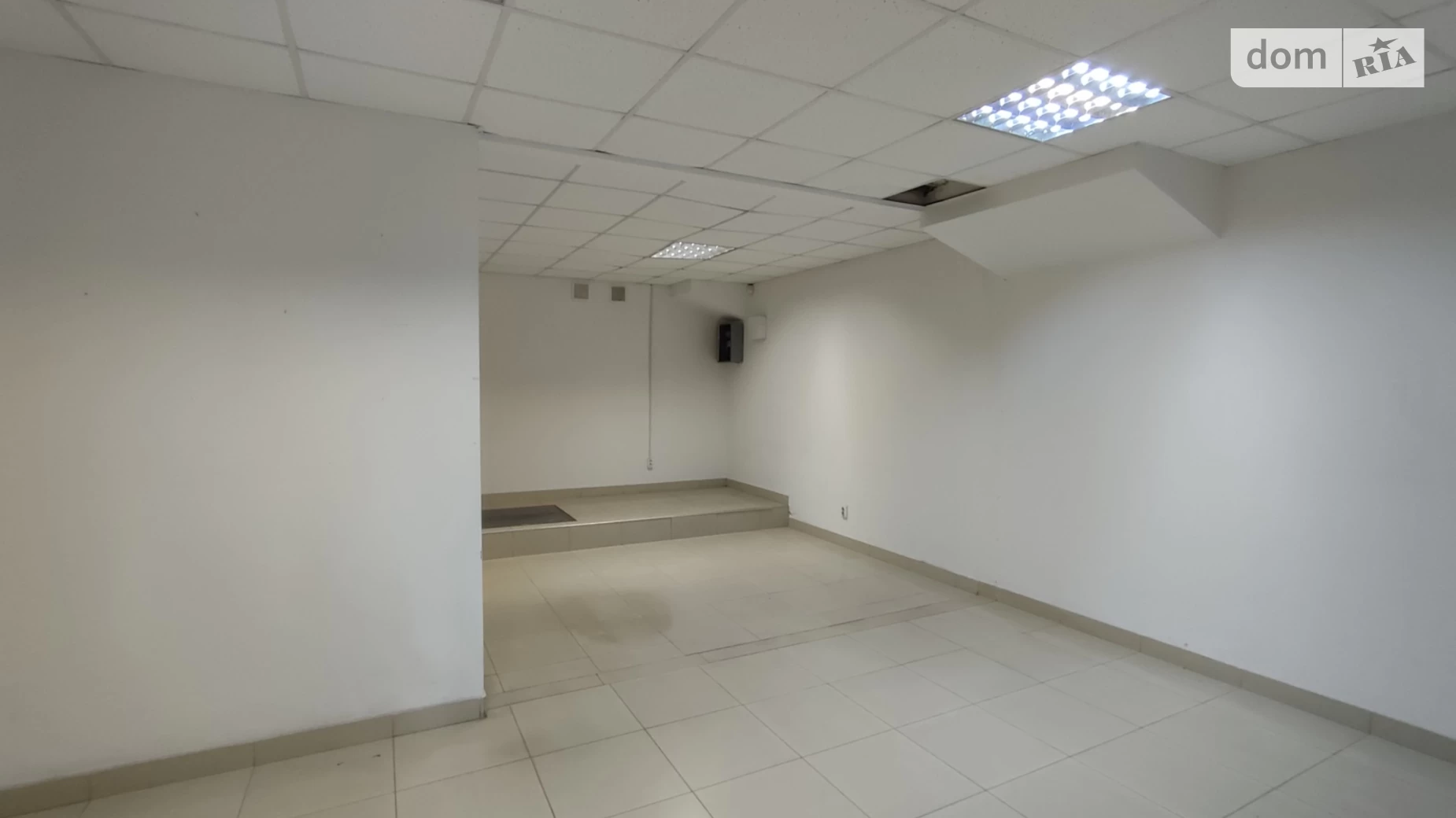 Здається в оренду приміщення вільного призначення 100 кв. м в 5-поверховій будівлі, цена: 30000 грн - фото 5