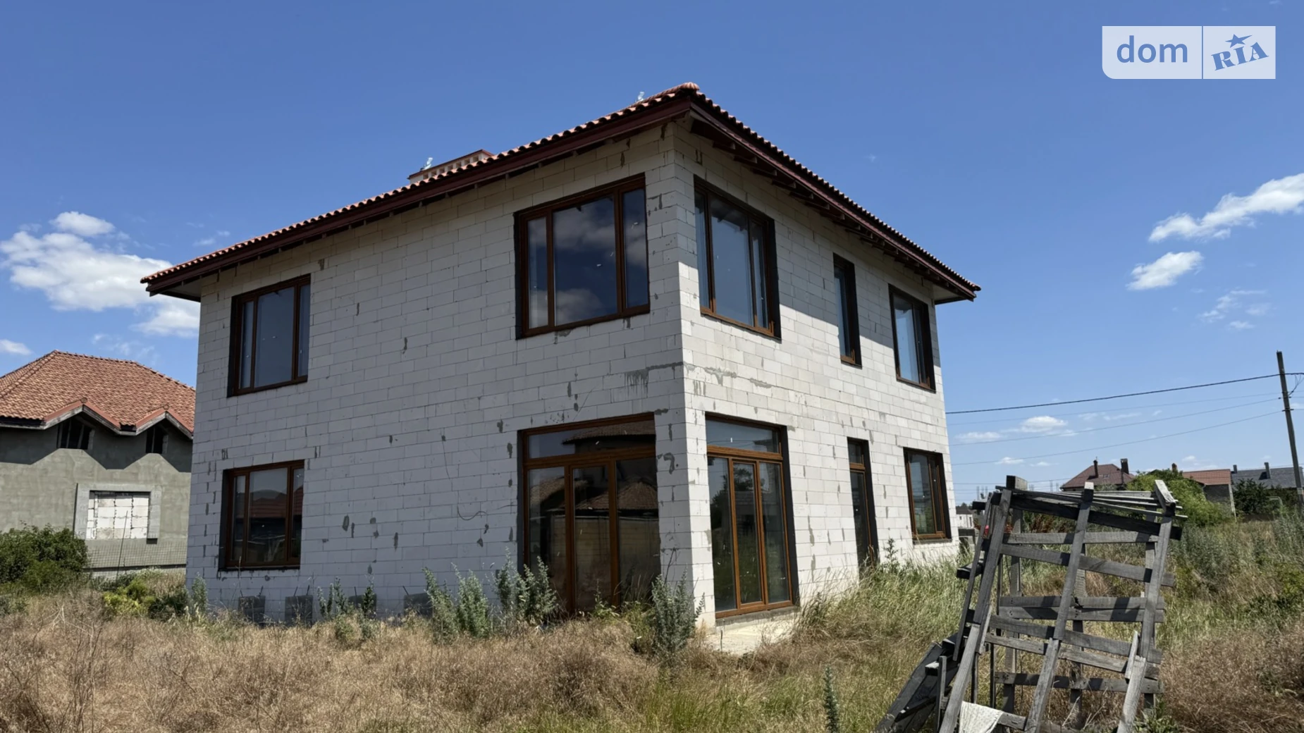 Продается дом на 2 этажа 280 кв. м с мансардой, цена: 150000 $ - фото 3