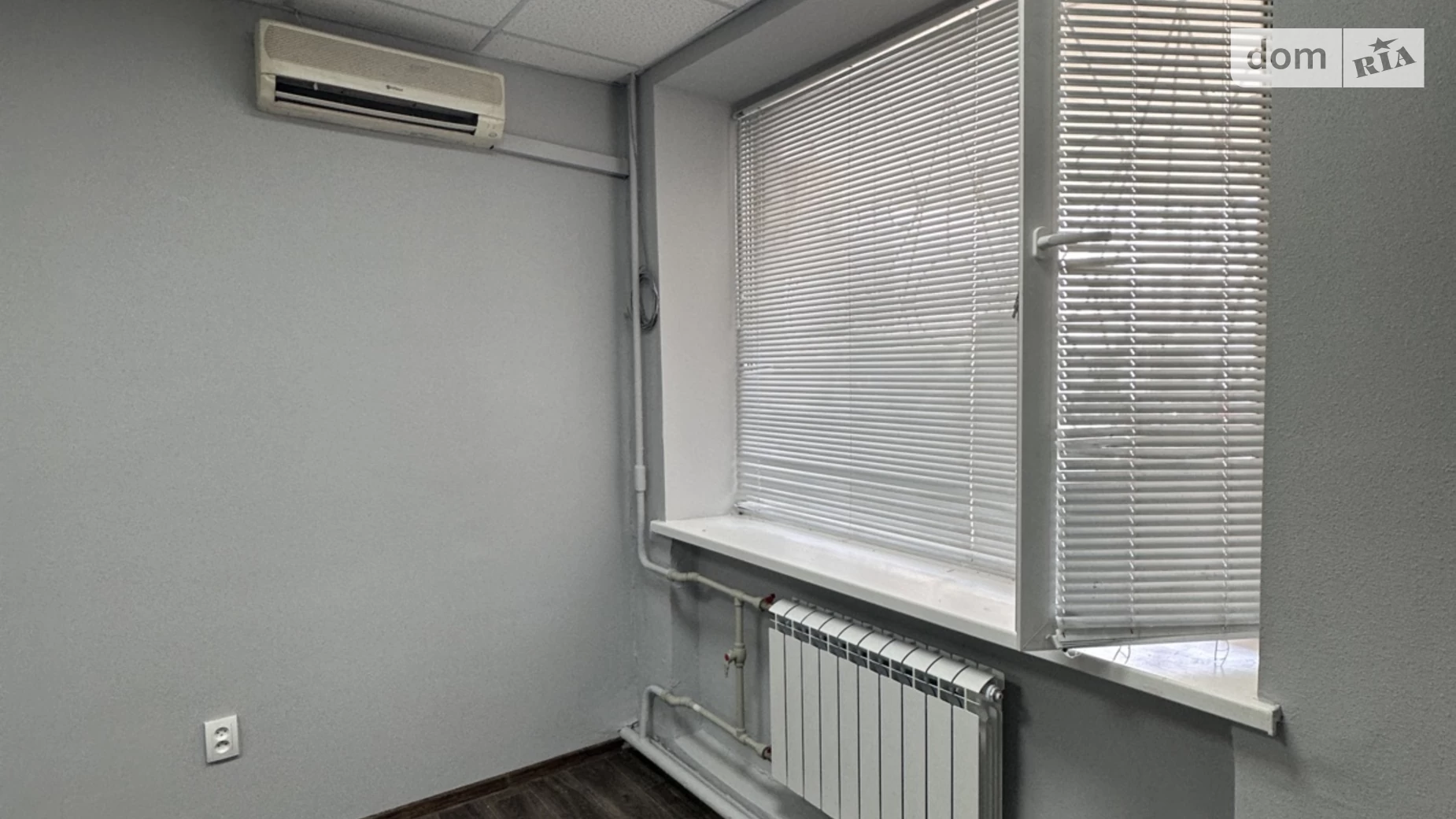Сдается в аренду офис 25 кв. м в бизнес-центре, цена: 5500 грн - фото 2