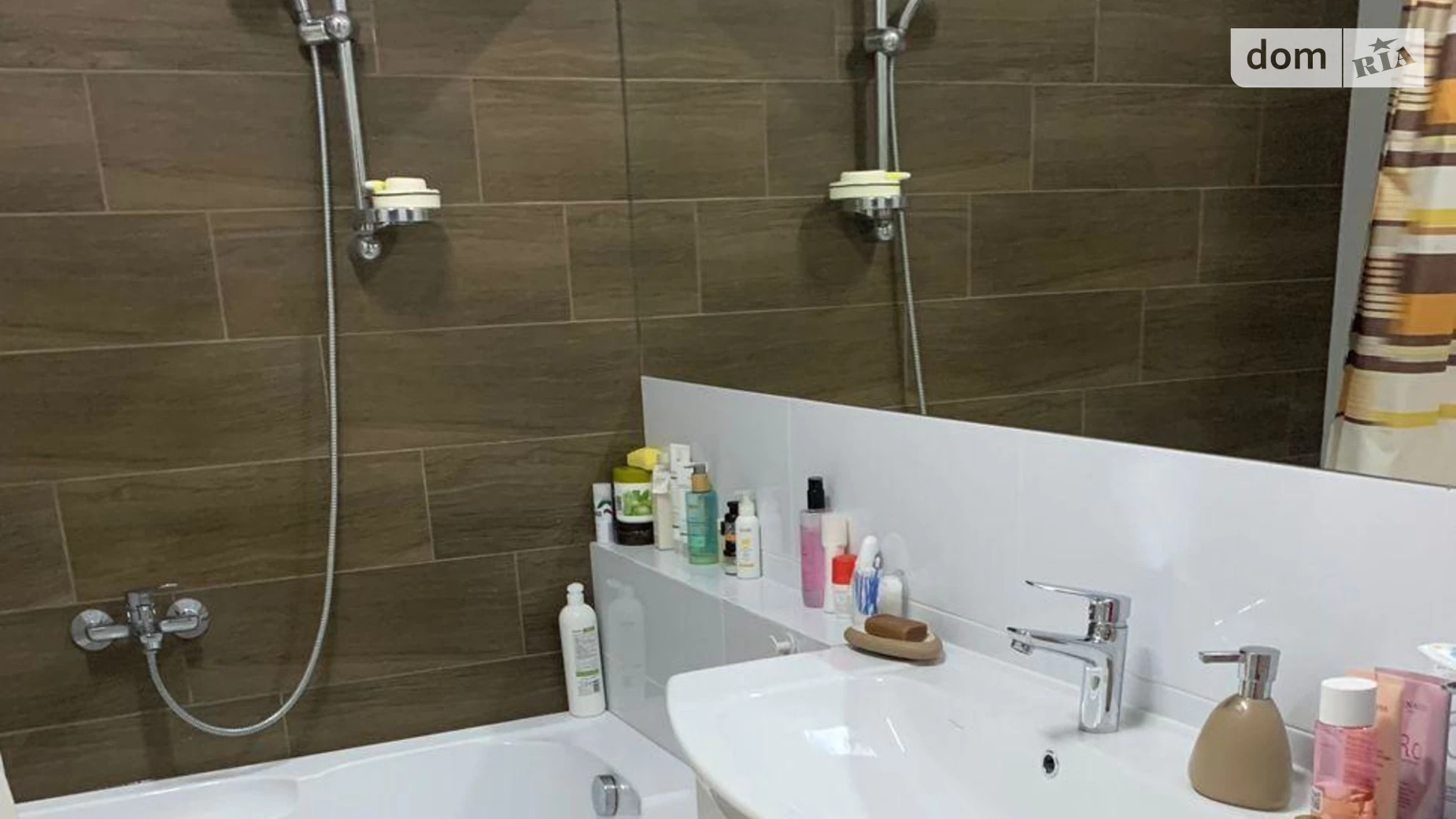 Продается 1-комнатная квартира 50 кв. м в Киеве, ул. Олевская - фото 4