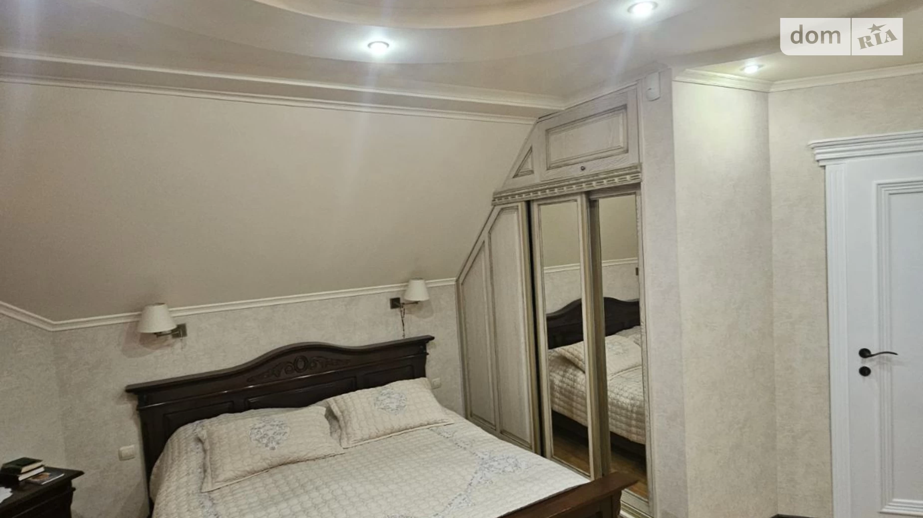 Продается дом на 2 этажа 220 кв. м с мансардой, цена: 250000 $ - фото 3