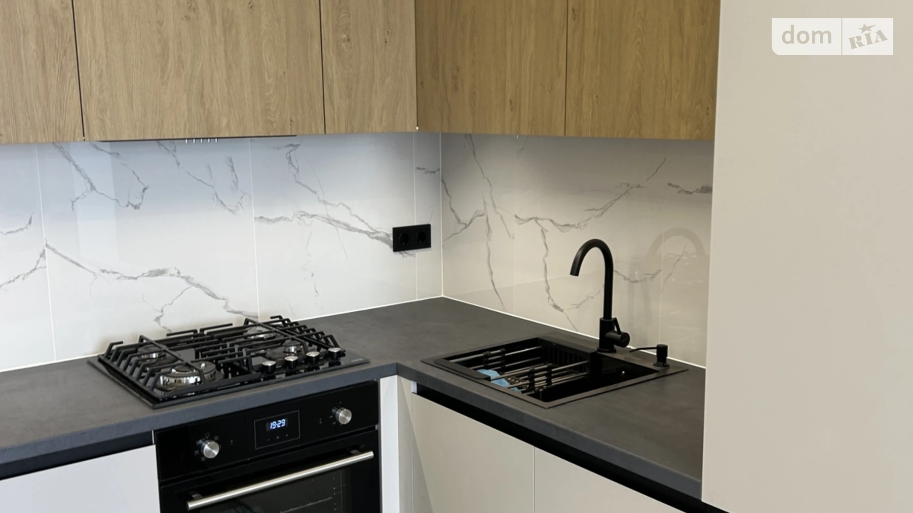 Продается 1-комнатная квартира 38.7 кв. м в Ирпене, ул. Ольги Кобылянской(Достоевского), 1В/14 - фото 5