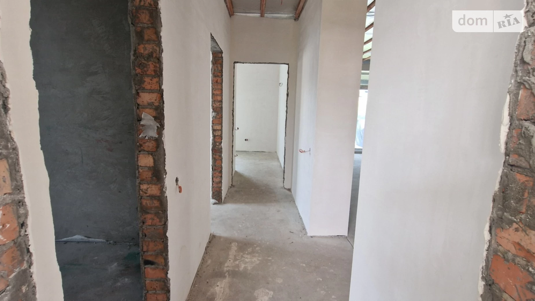 Продается одноэтажный дом 110 кв. м с гаражом, цена: 130000 $ - фото 5