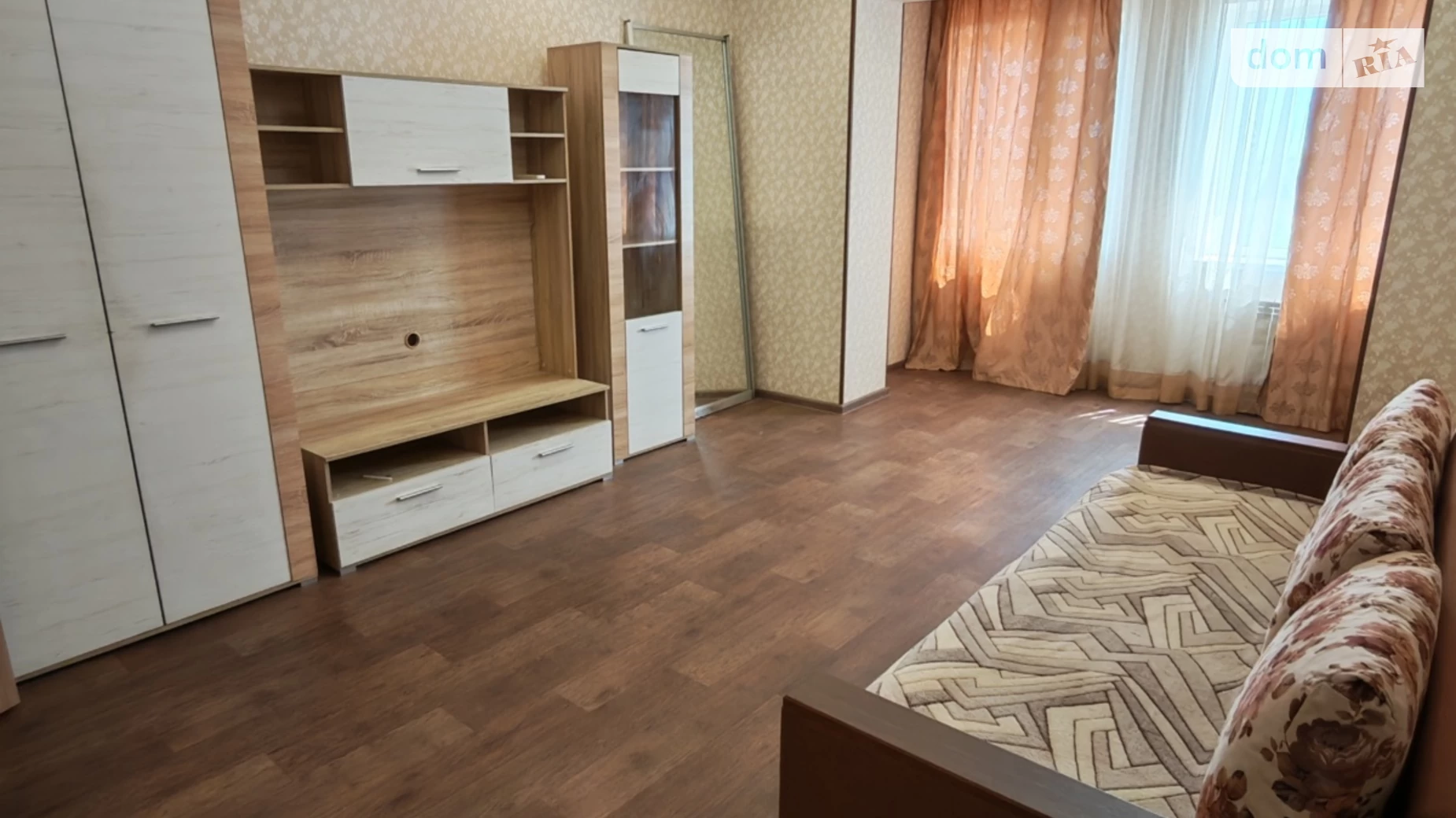 Сдается в аренду 2-комнатная квартира 75 кв. м в Одессе, ул. Академика Сахарова, 24 - фото 3