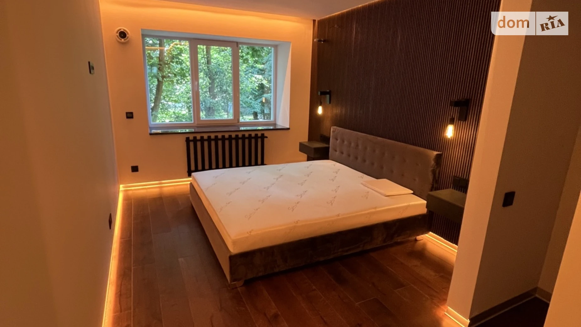 Продается 2-комнатная квартира 65 кв. м в Виннице, ул. Василия Порика - фото 2