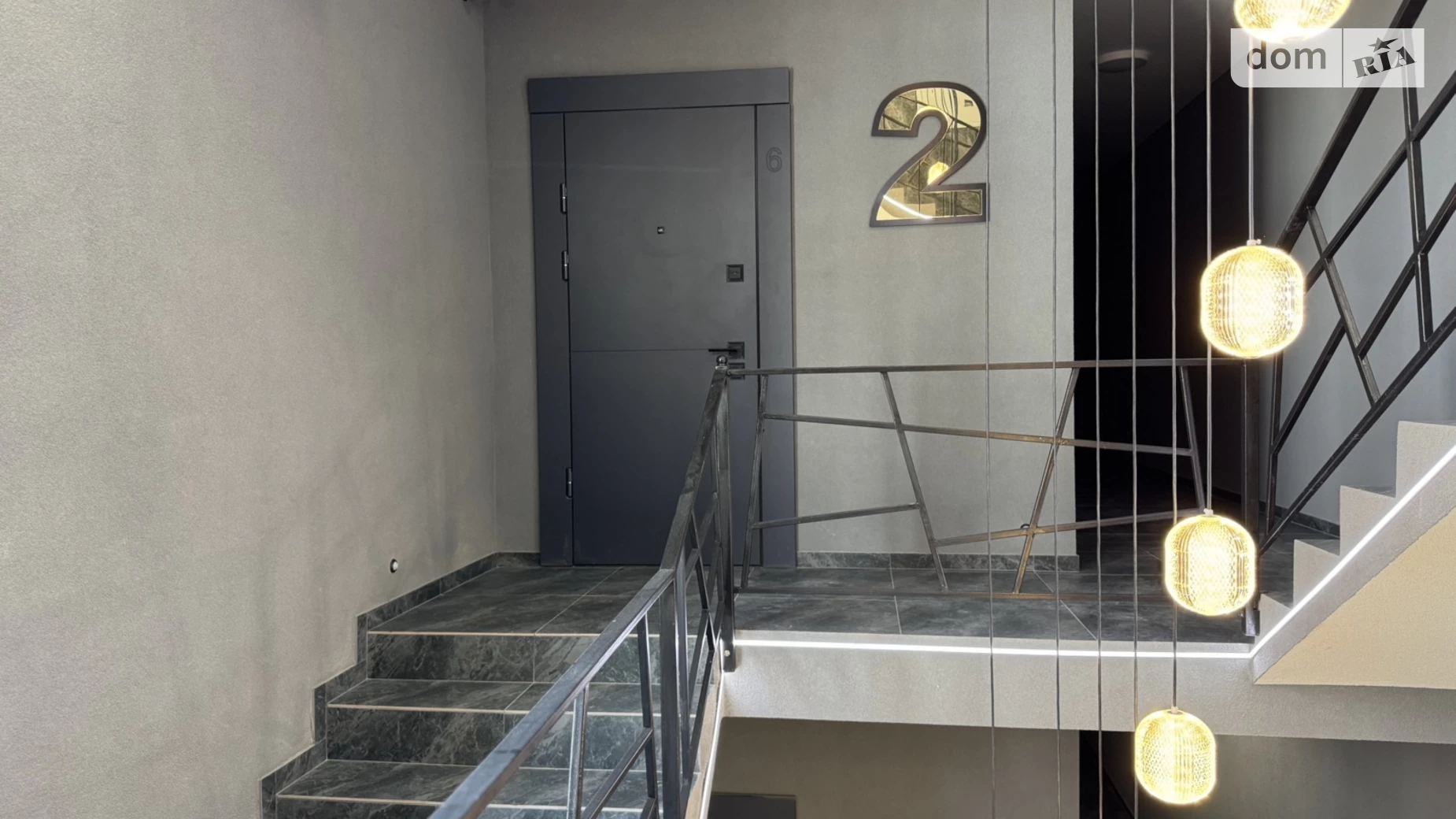 Продається 1-кімнатна квартира 40.1 кв. м у Дубні, вул. Конторська, 11/1 - фото 2