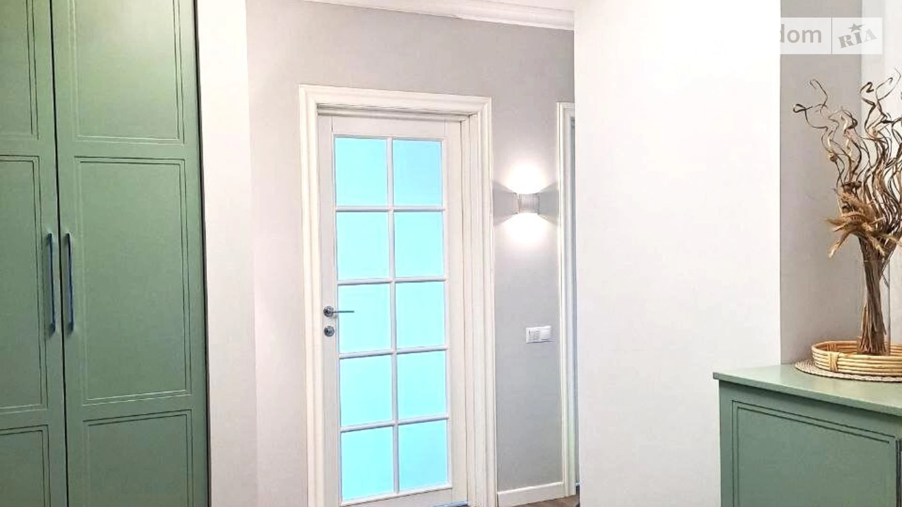 Сдается в аренду 1-комнатная квартира 56.4 кв. м в Киеве, ул. Митрополита Василия Липковского(Урицкого), 37В - фото 2