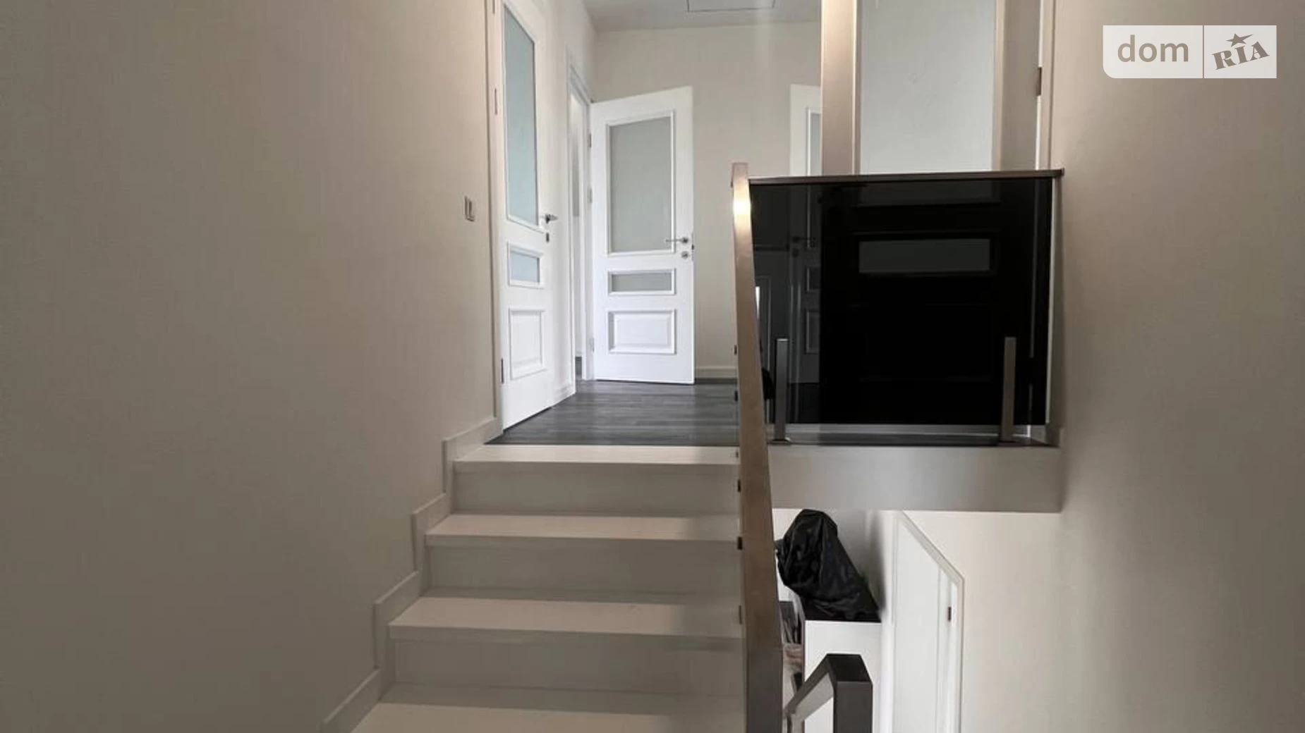 Продается дом на 2 этажа 169.7 кв. м с садом, цена: 250000 € - фото 5