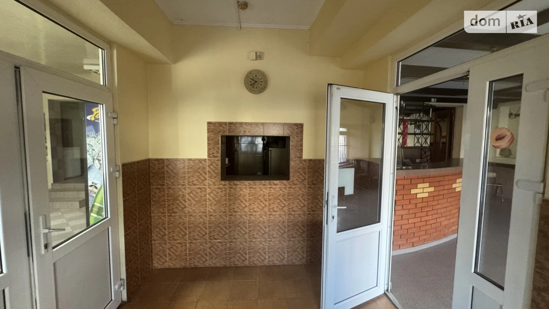 ул. Ивана Франко, 146 Мукачево, цена: 155000 $ - фото 2