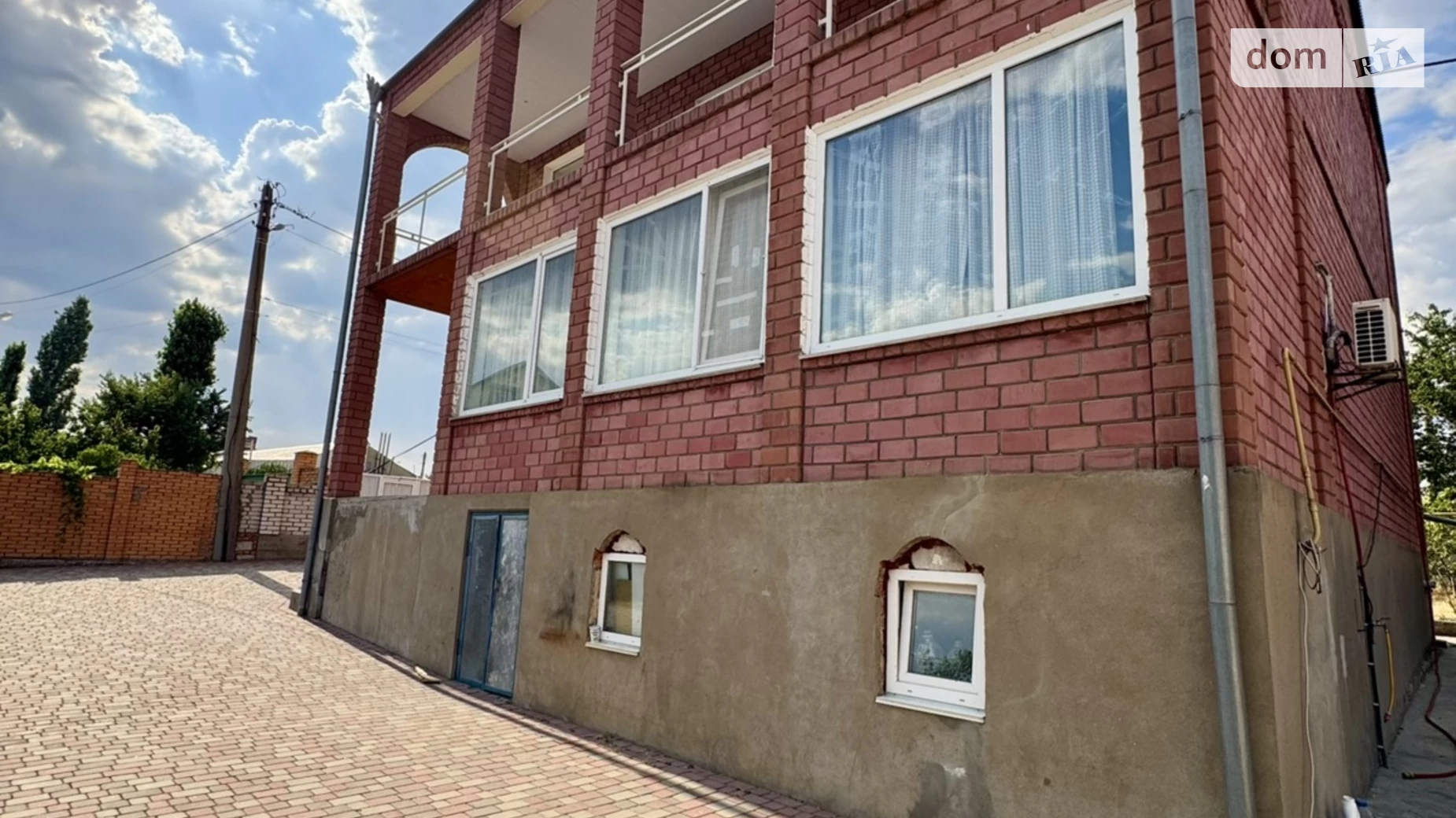 Продается дом на 2 этажа 235.4 кв. м с мансардой, цена: 100000 $ - фото 4
