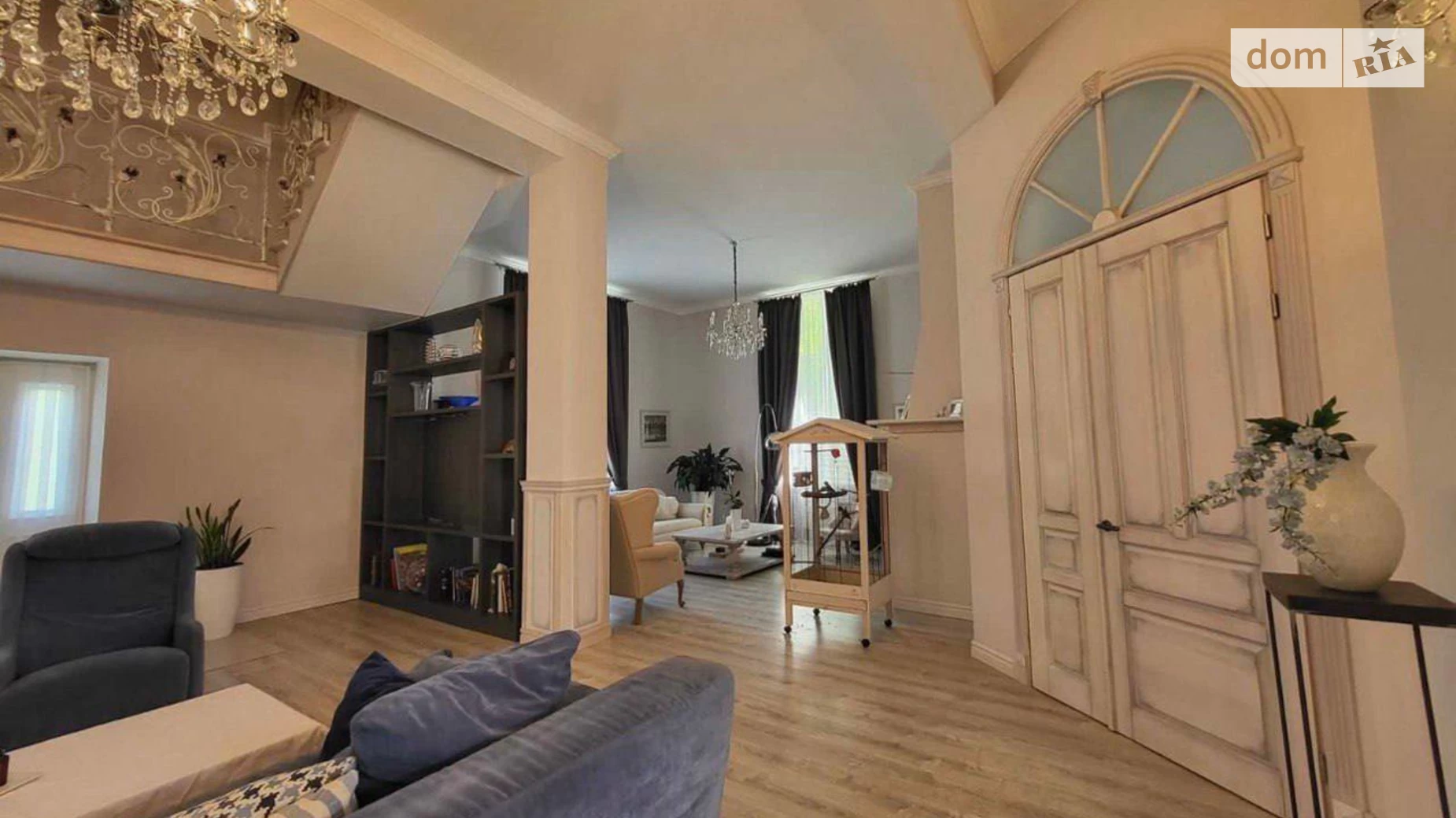 Сдается в аренду дом на 2 этажа 300 кв. м с бассейном, цена: 5500 $ - фото 4