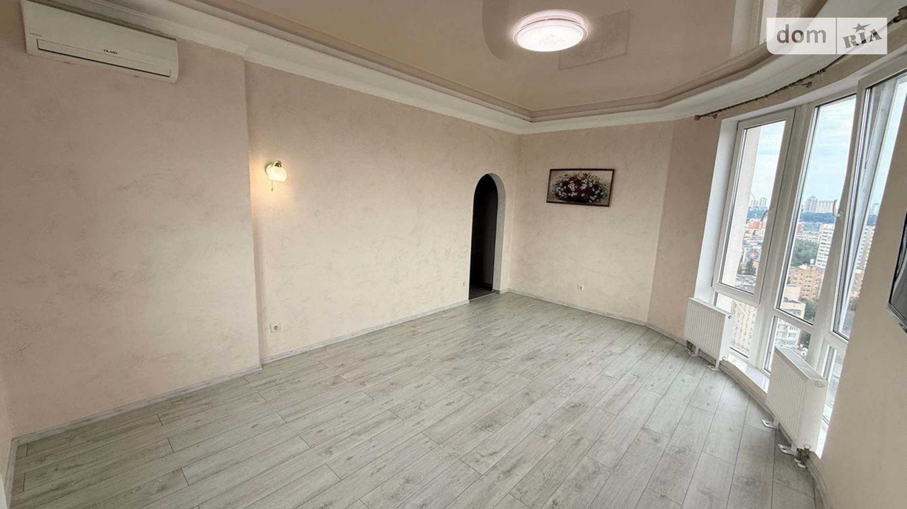 Продается 2-комнатная квартира 77 кв. м в Киеве, ул. Кирилло-Мефодиевская, 2 - фото 3