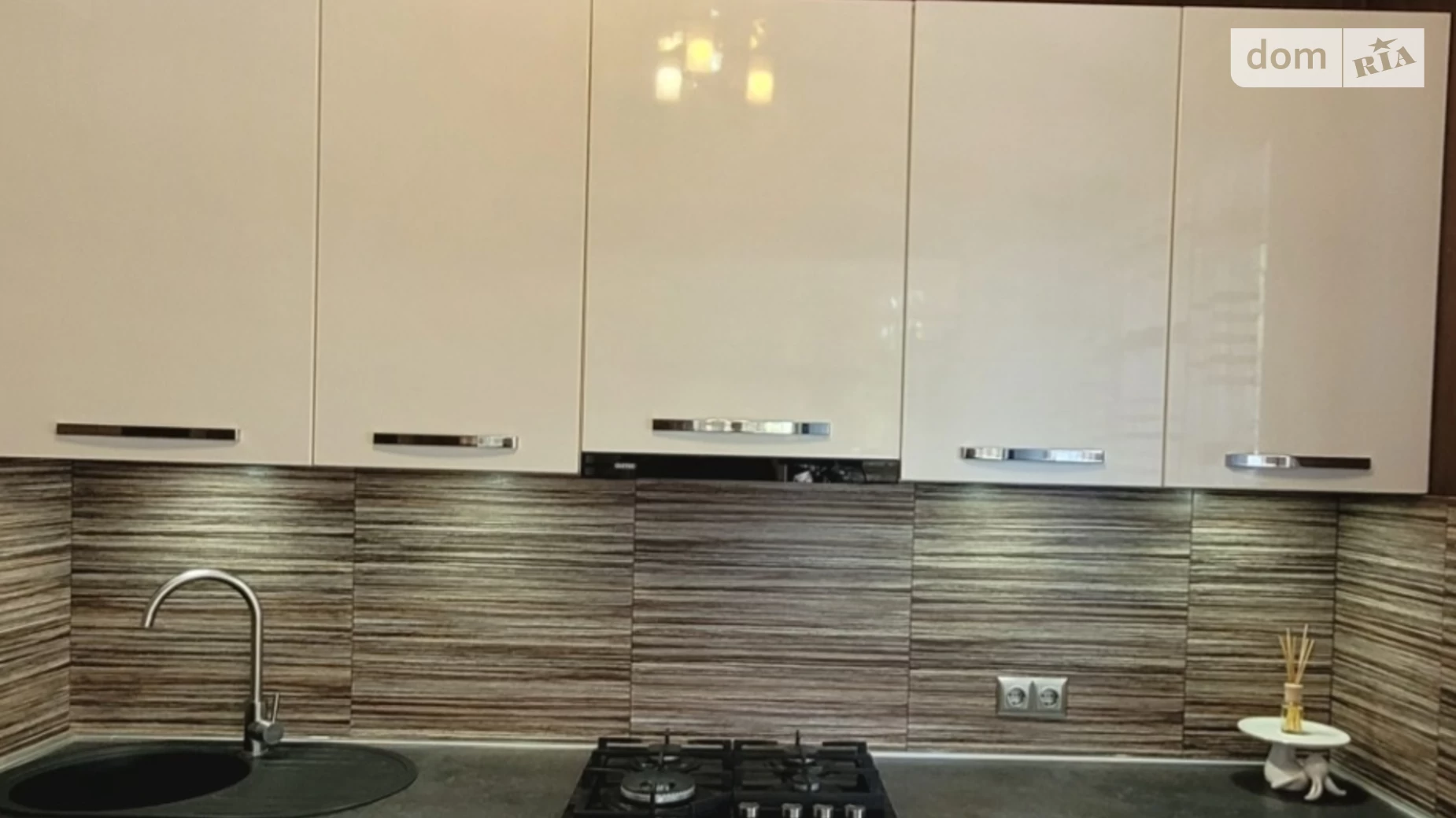 Продается дом на 2 этажа 219.7 кв. м с балконом, цена: 147000 $ - фото 4