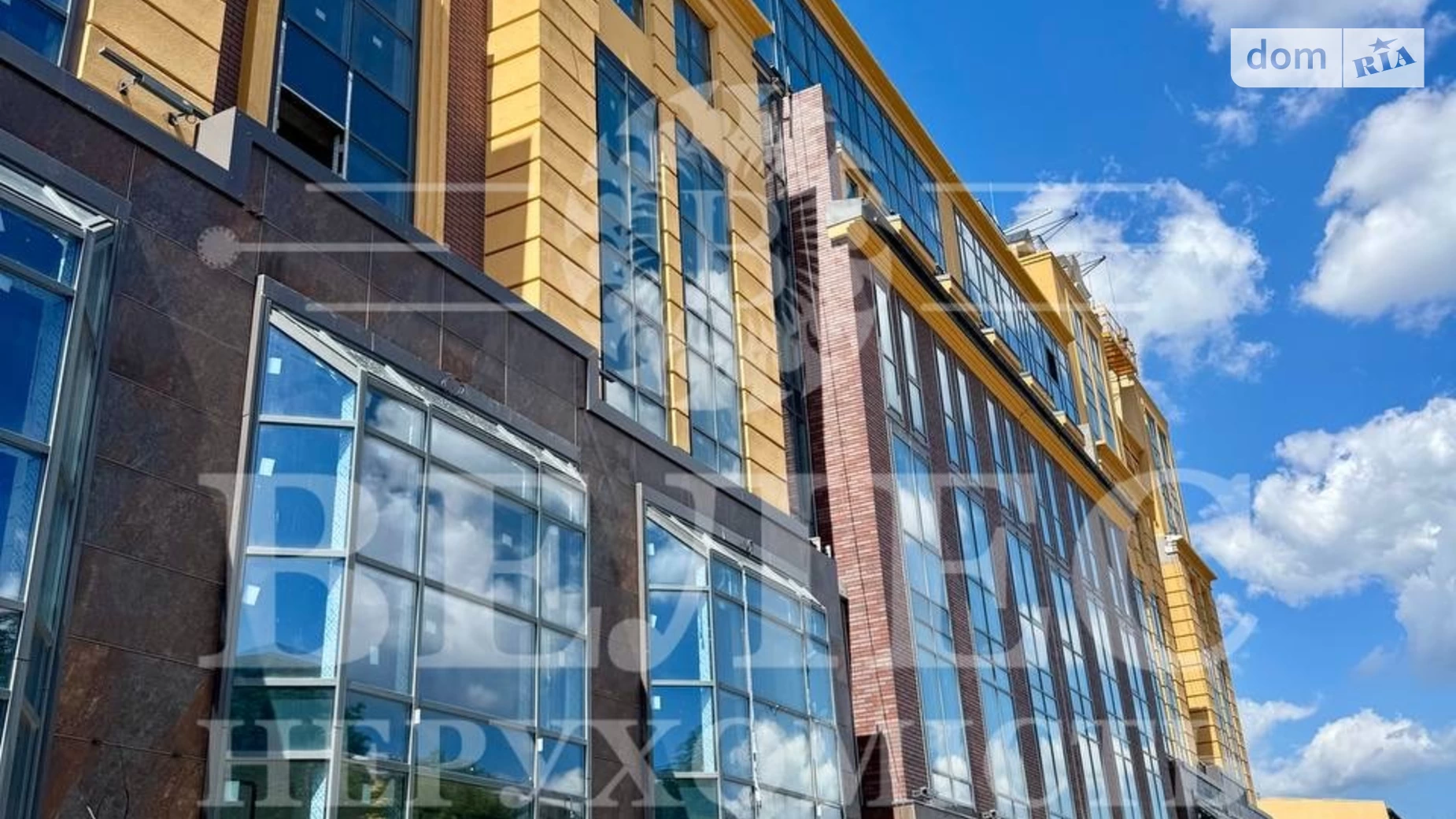 Продается офис 260 кв. м в бизнес-центре, цена: 338000 $ - фото 3