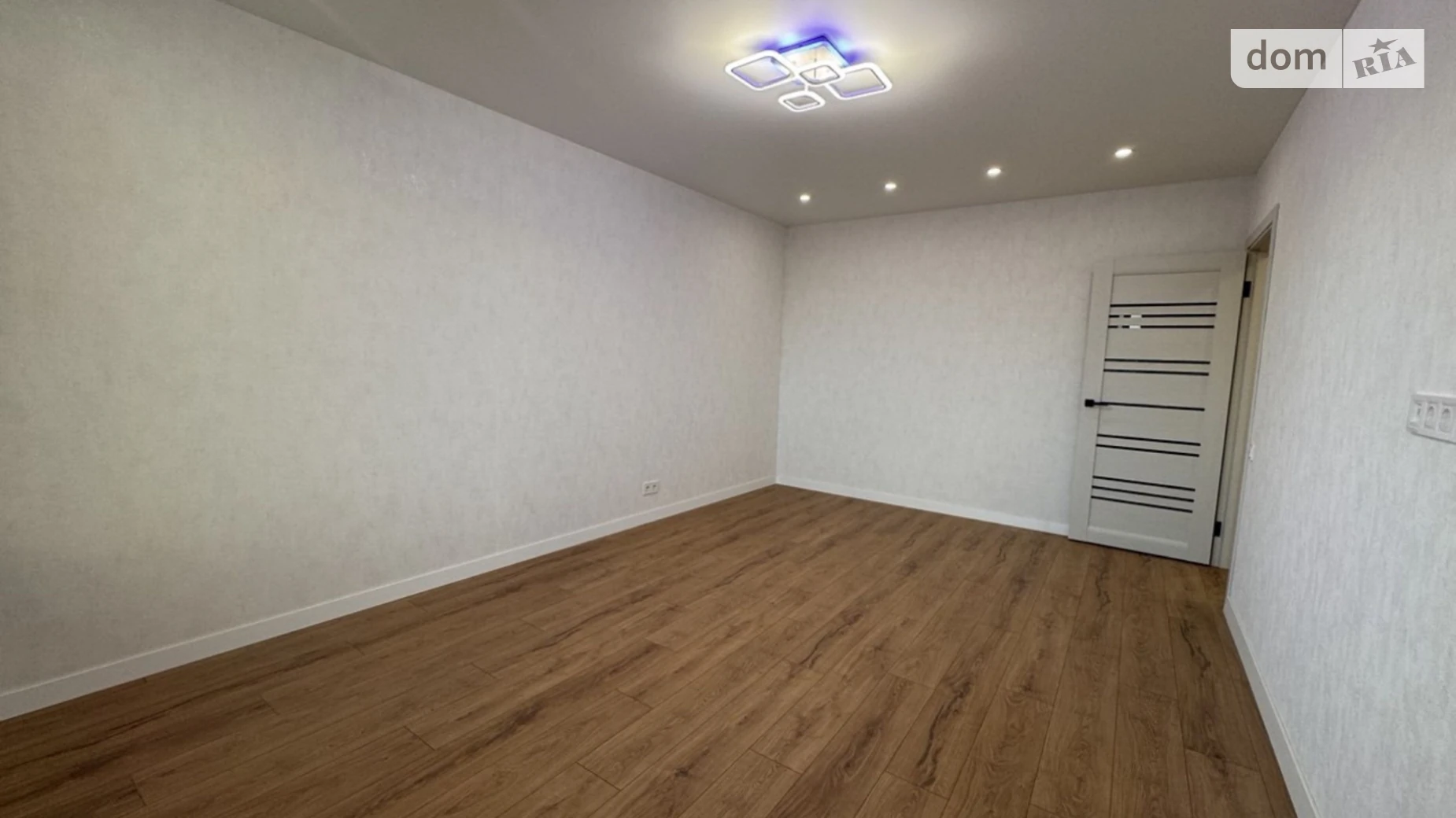 Продается 3-комнатная квартира 69.3 кв. м в Николаеве, цена: 49500 $ - фото 2