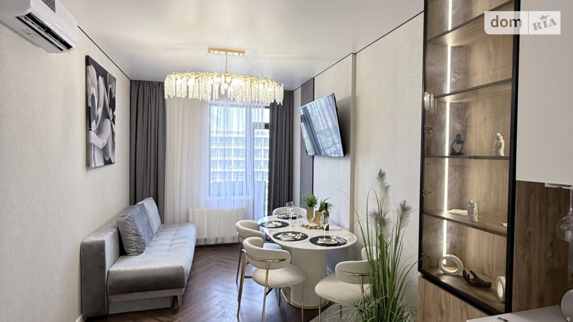 Продается 2-комнатная квартира 70 кв. м в Одессе, ул. Генуэзская, 1/1 - фото 2