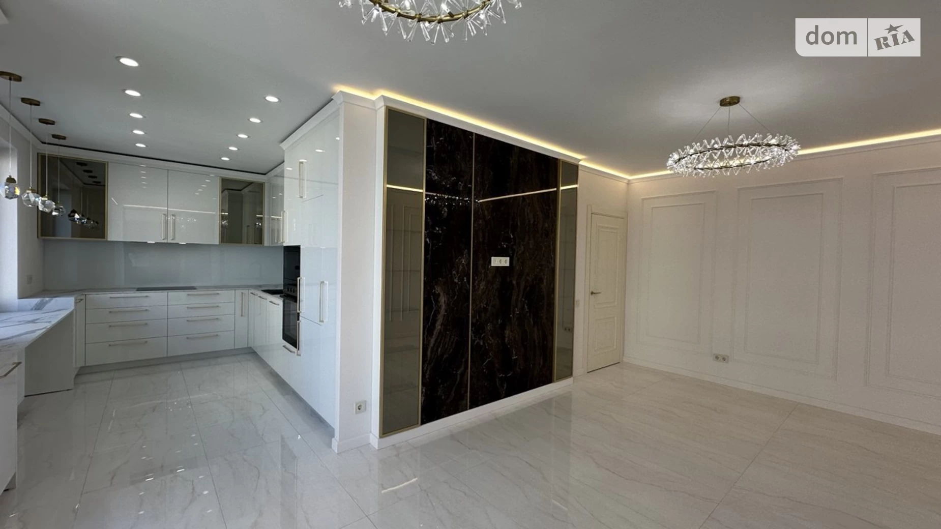 Продается 2-комнатная квартира 66 кв. м в Киеве, ул. Костанайская, 13 - фото 2