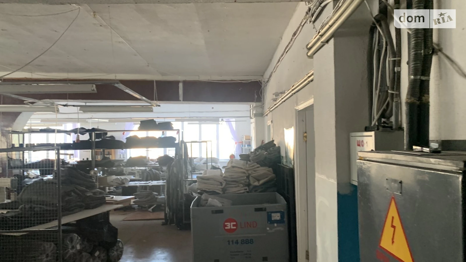 Продается помещения свободного назначения 581 кв. м в 3-этажном здании, цена: 261450 $ - фото 2