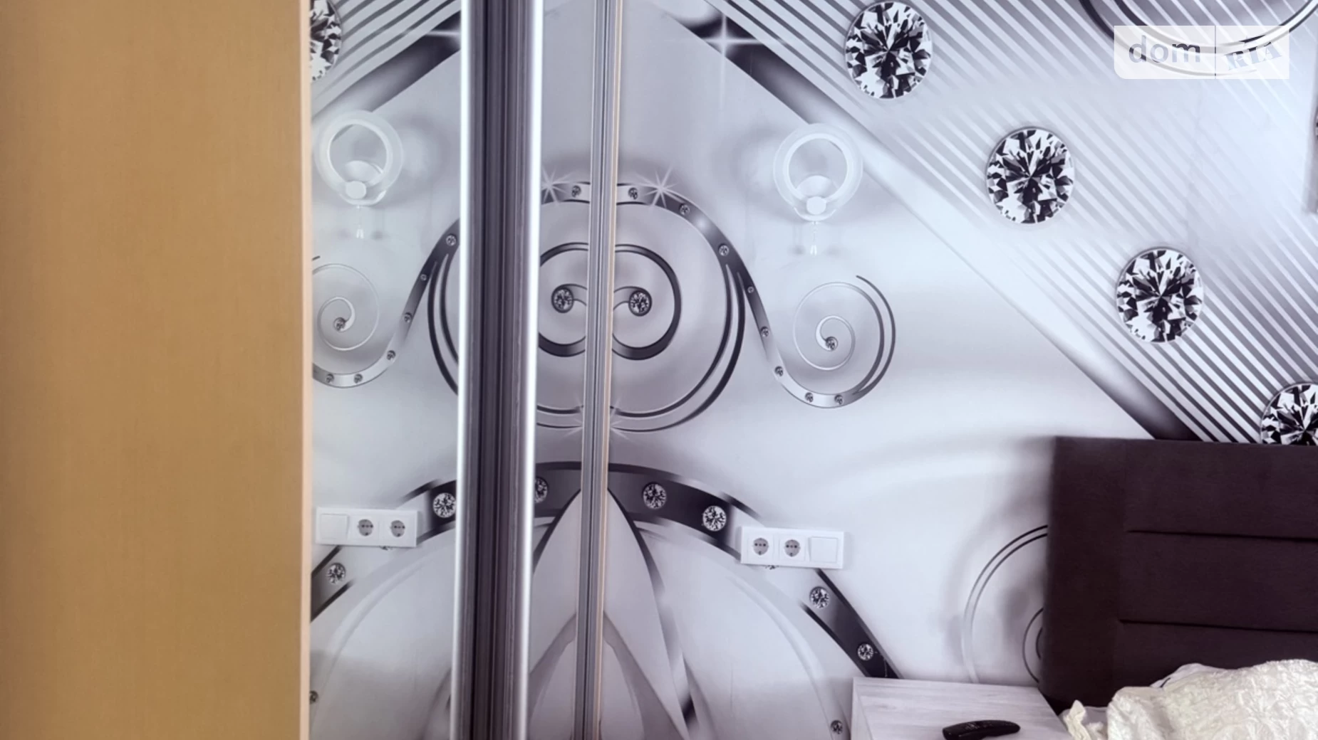 Продается 1-комнатная квартира 46 кв. м в Лиманке, ул. Жемчужная, 11 - фото 3