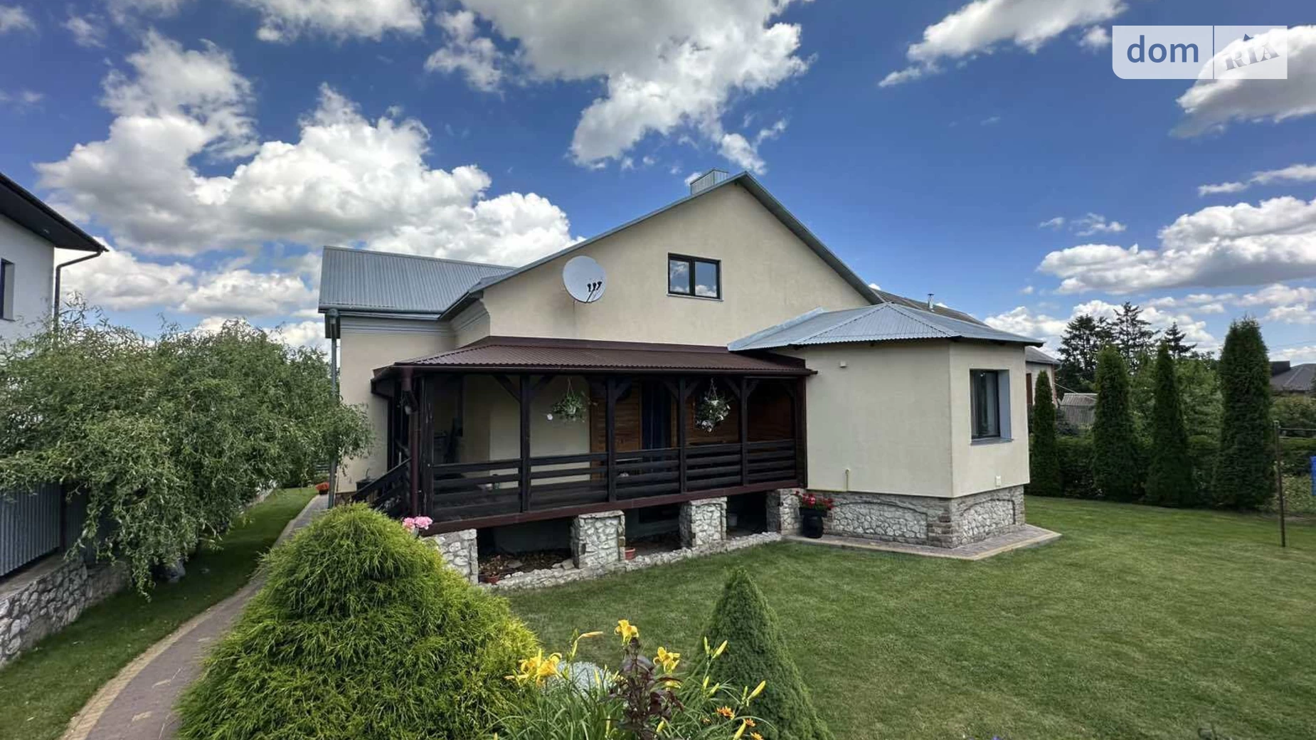 Продается дом на 2 этажа 255 кв. м с гаражом, цена: 195000 $ - фото 2