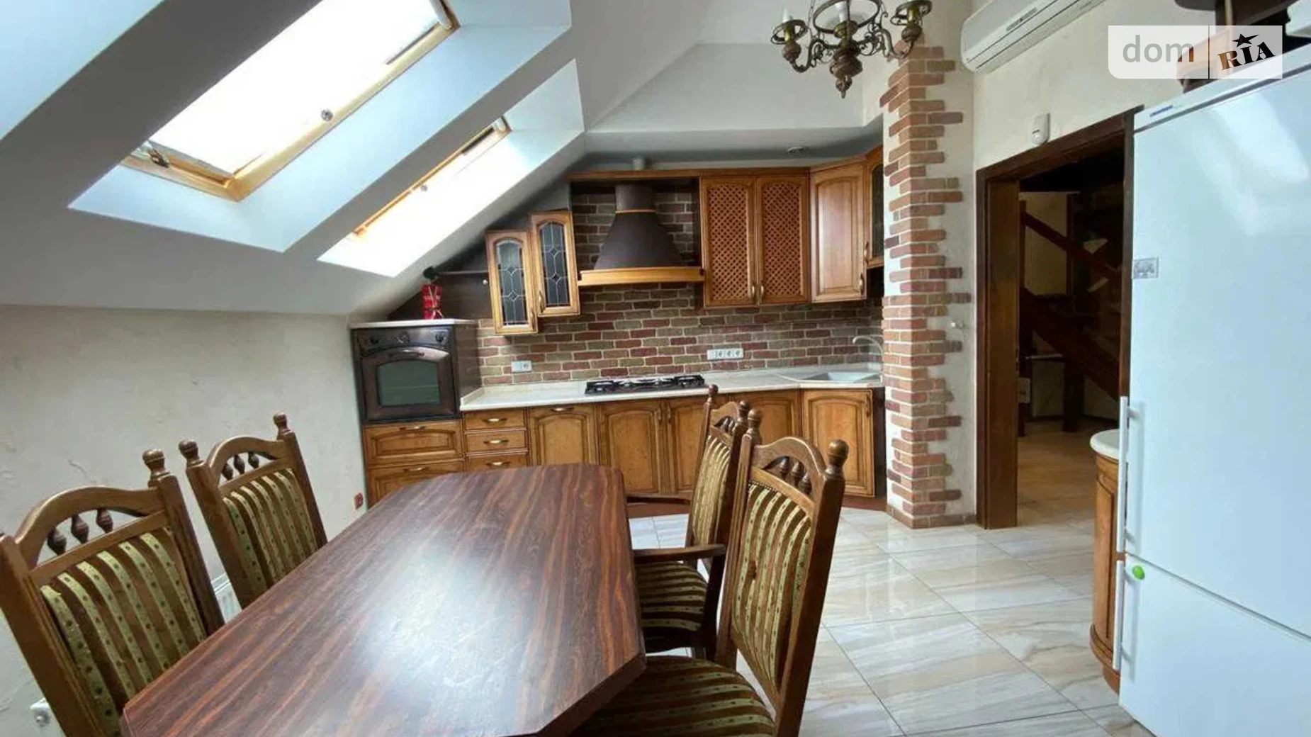 Продается 3-комнатная квартира 135 кв. м в Киеве, ул. Антоновича(Горького), 19/21 - фото 2