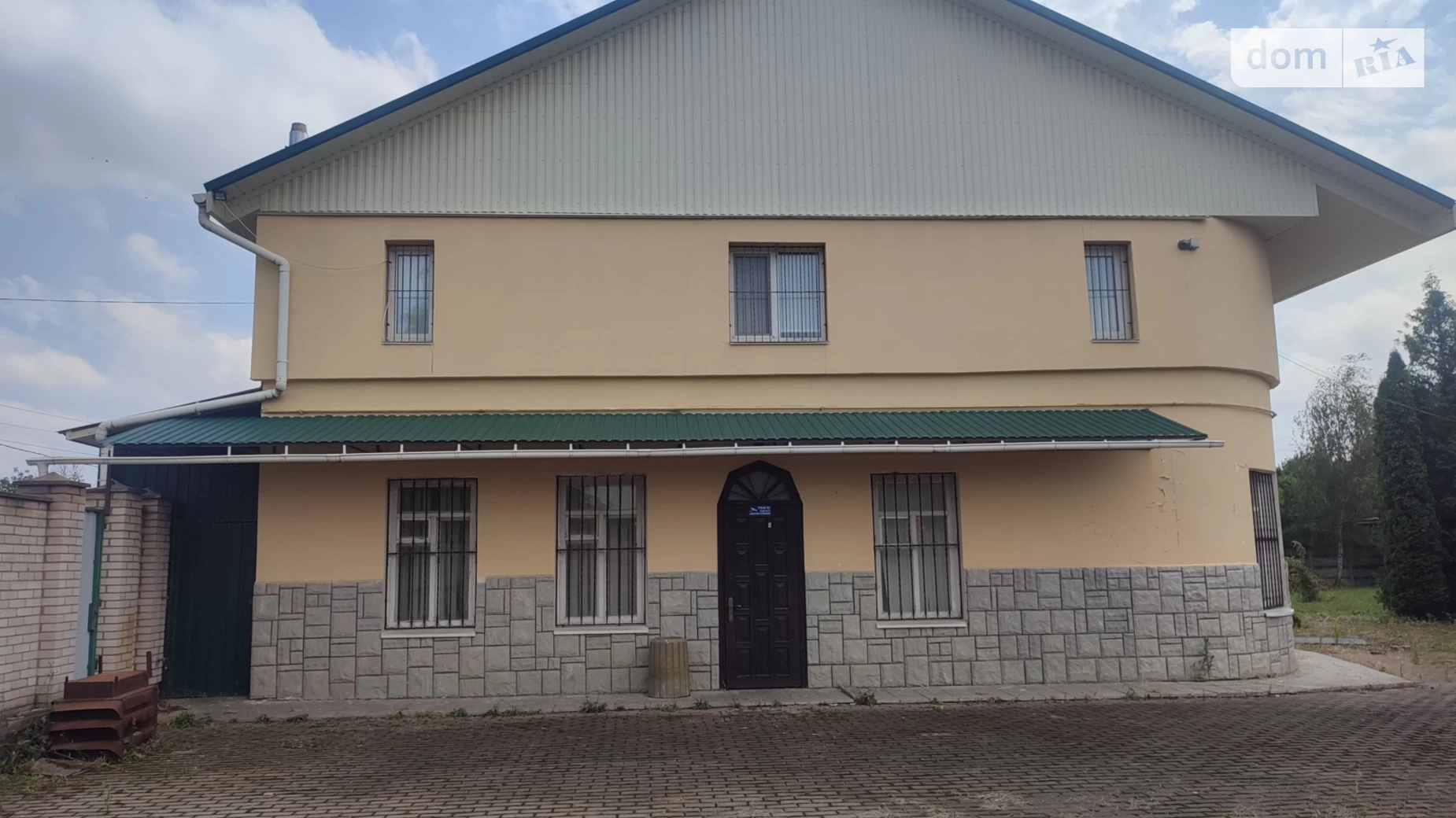 Продается объект сферы услуг 615 кв. м в 2-этажном здании, цена: 300000 $ - фото 2