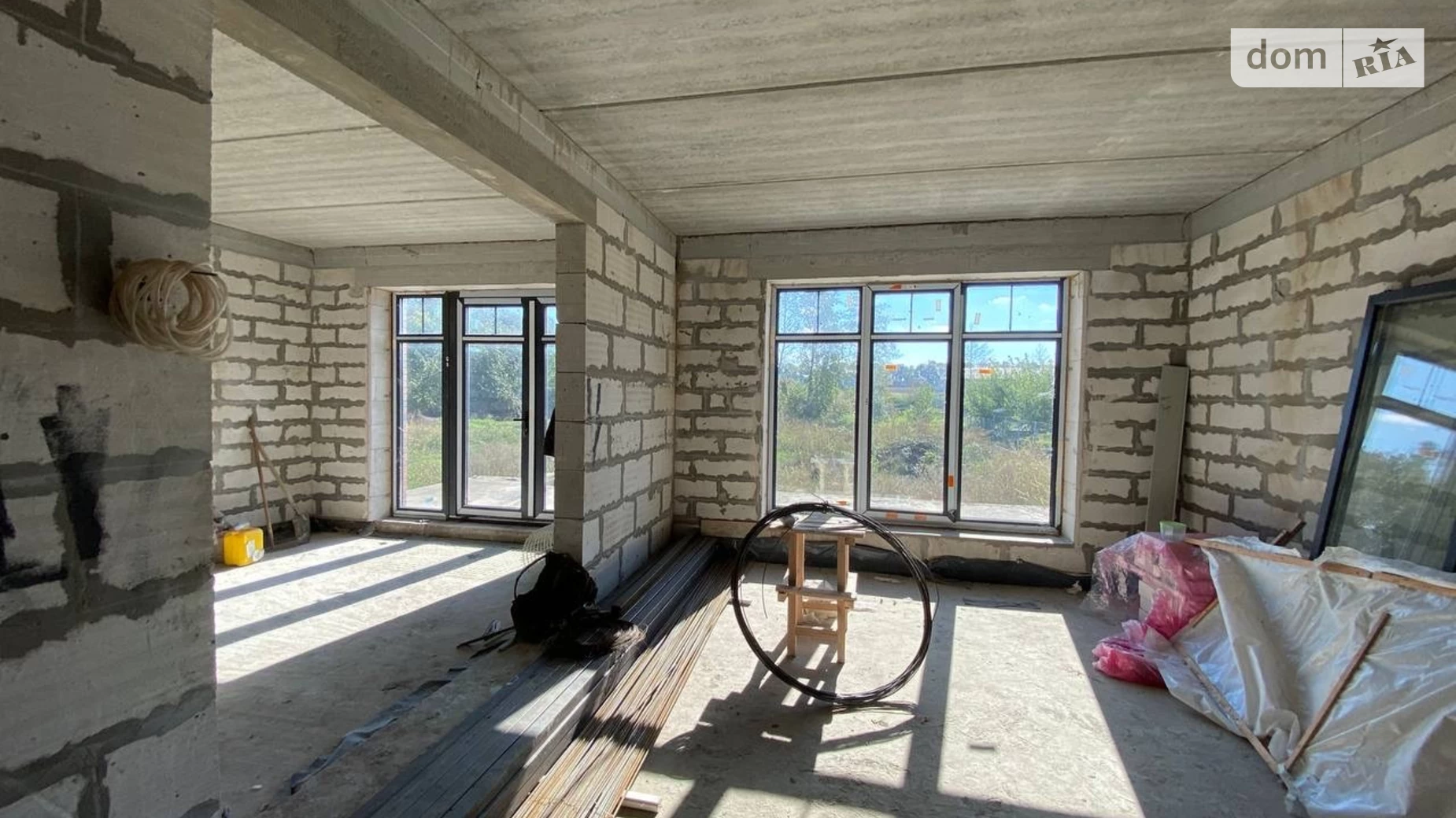 Продается дом на 2 этажа 170 кв. м с садом, цена: 85000 $ - фото 4