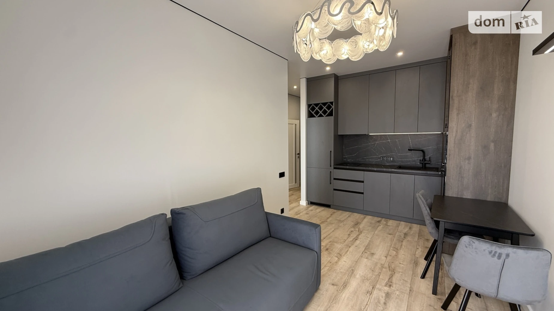 Продается 1-комнатная квартира 43 кв. м в Одессе, ул. Генуэзская, 1/1 - фото 3