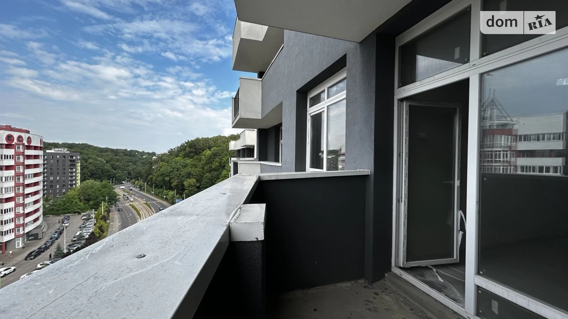 Продается 1-комнатная квартира 45 кв. м в Львове, ул. Стуса Василия, 51-53 - фото 2