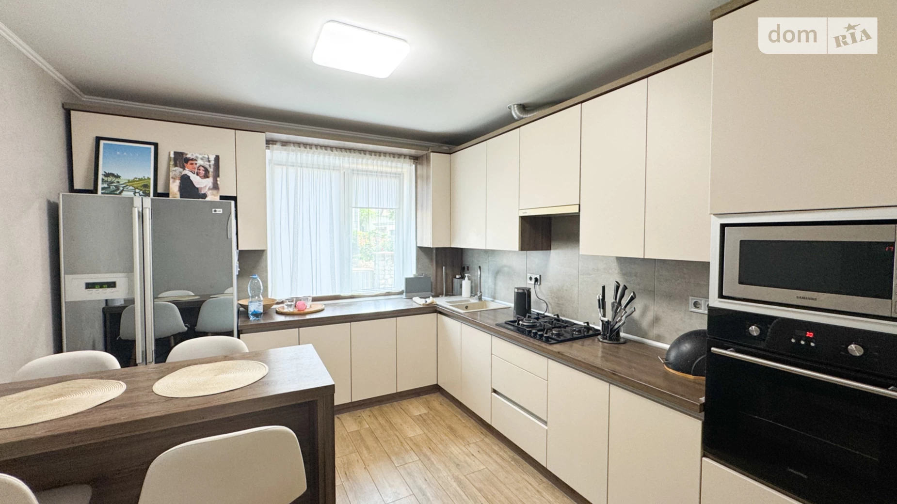 Продается дом на 2 этажа 202 кв. м с бассейном, цена: 246000 $ - фото 5