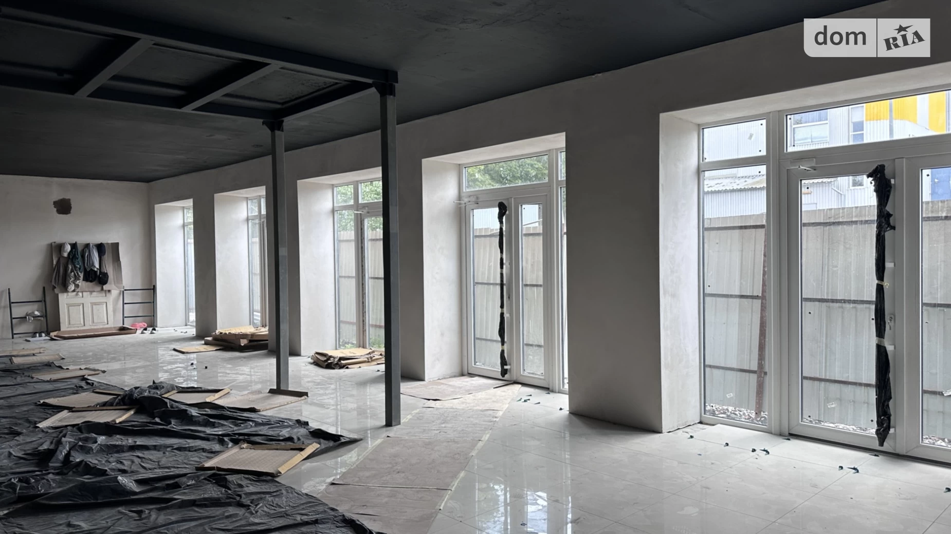 Сдается в аренду помещения свободного назначения 220 кв. м в 3-этажном здании, цена: 2200 $ - фото 3