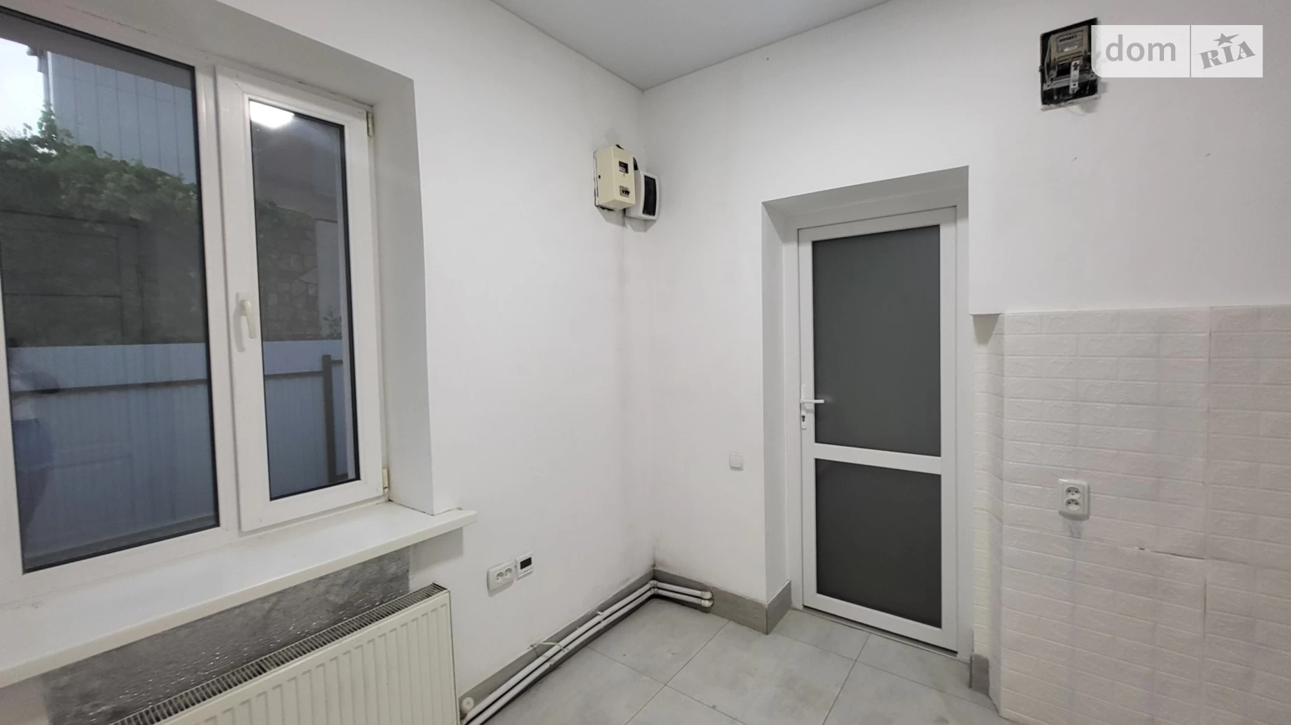 Здається в оренду офіс 8 кв. м в бізнес-центрі, цена: 4000 грн - фото 3