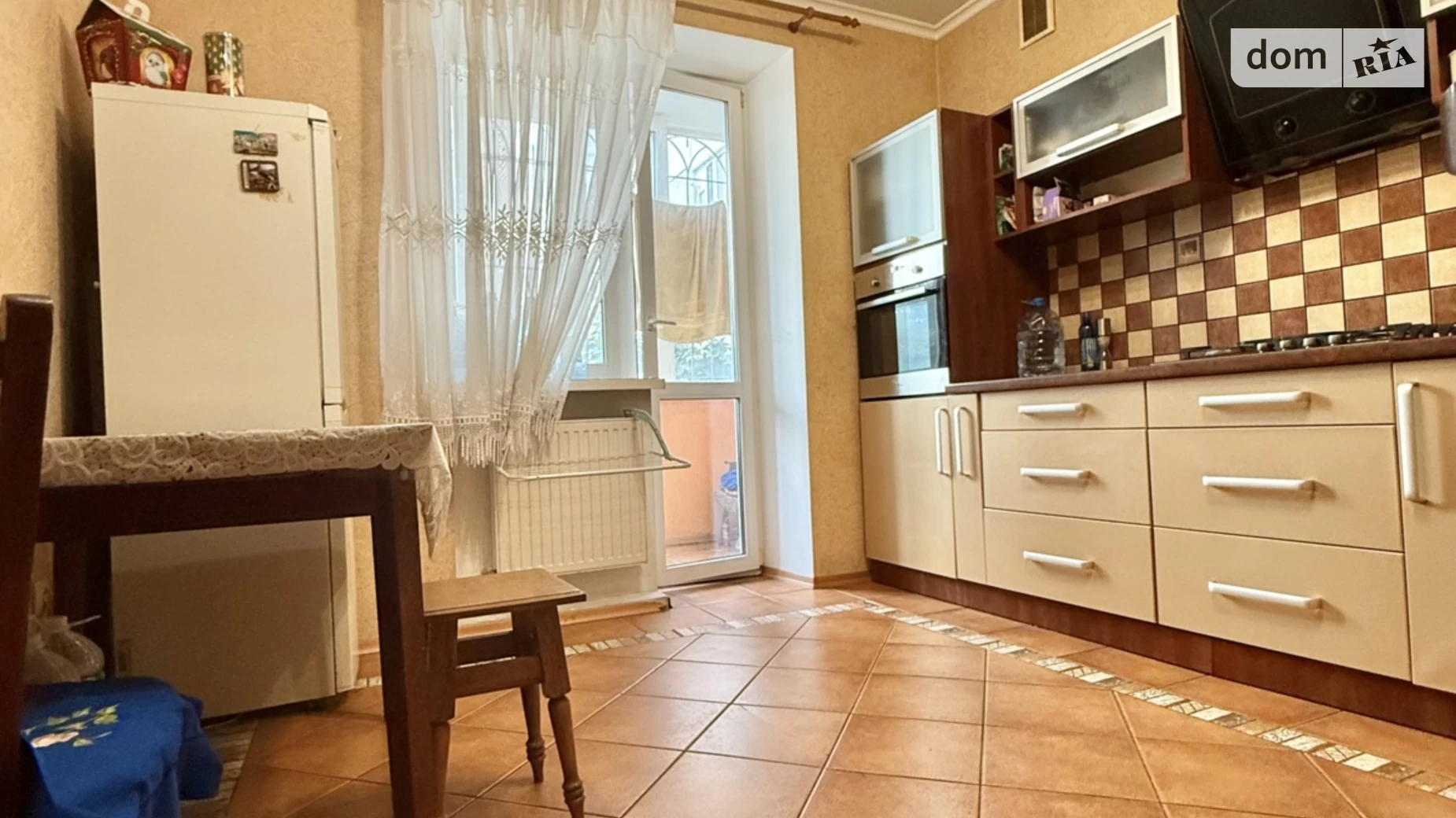 Продается 2-комнатная квартира 70 кв. м в Виннице, ул. Зодчих - фото 4