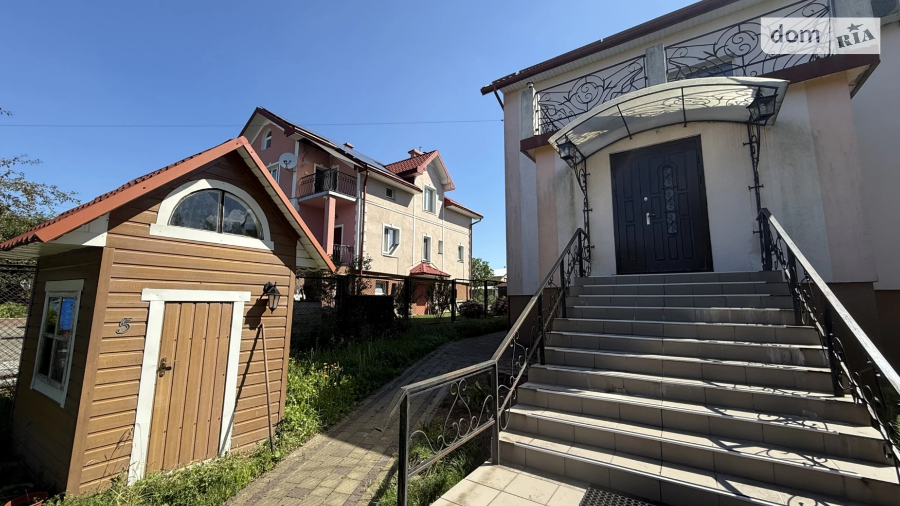 Продается дом на 2 этажа 369 кв. м с камином, цена: 207000 $ - фото 2