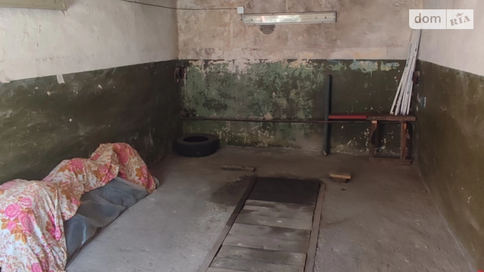 Продается место в гаражном кооперативе под легковое авто на 20 кв. м, цена: 4000 $ - фото 4
